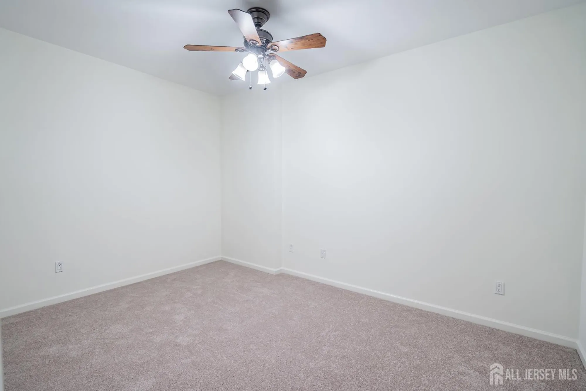 Property Slideshow image 24 of 39 | 1204 cedar village blvd # 204, East Brunswick, NJ, 08816