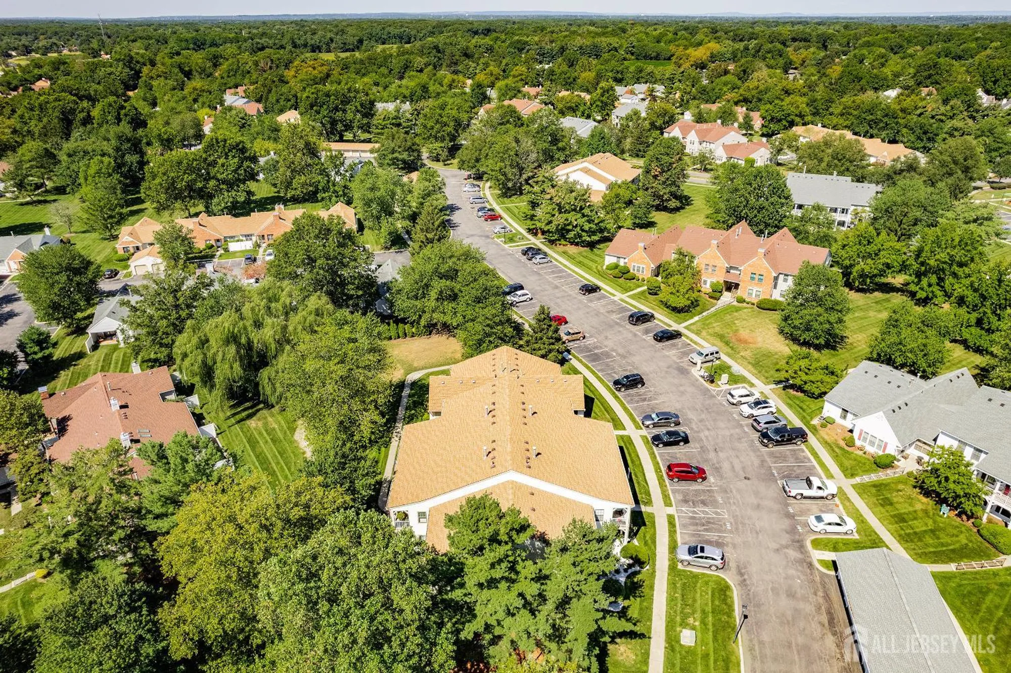 Property Slideshow image 19 of 26 | 89 griggs pl, East Brunswick, NJ, 08816