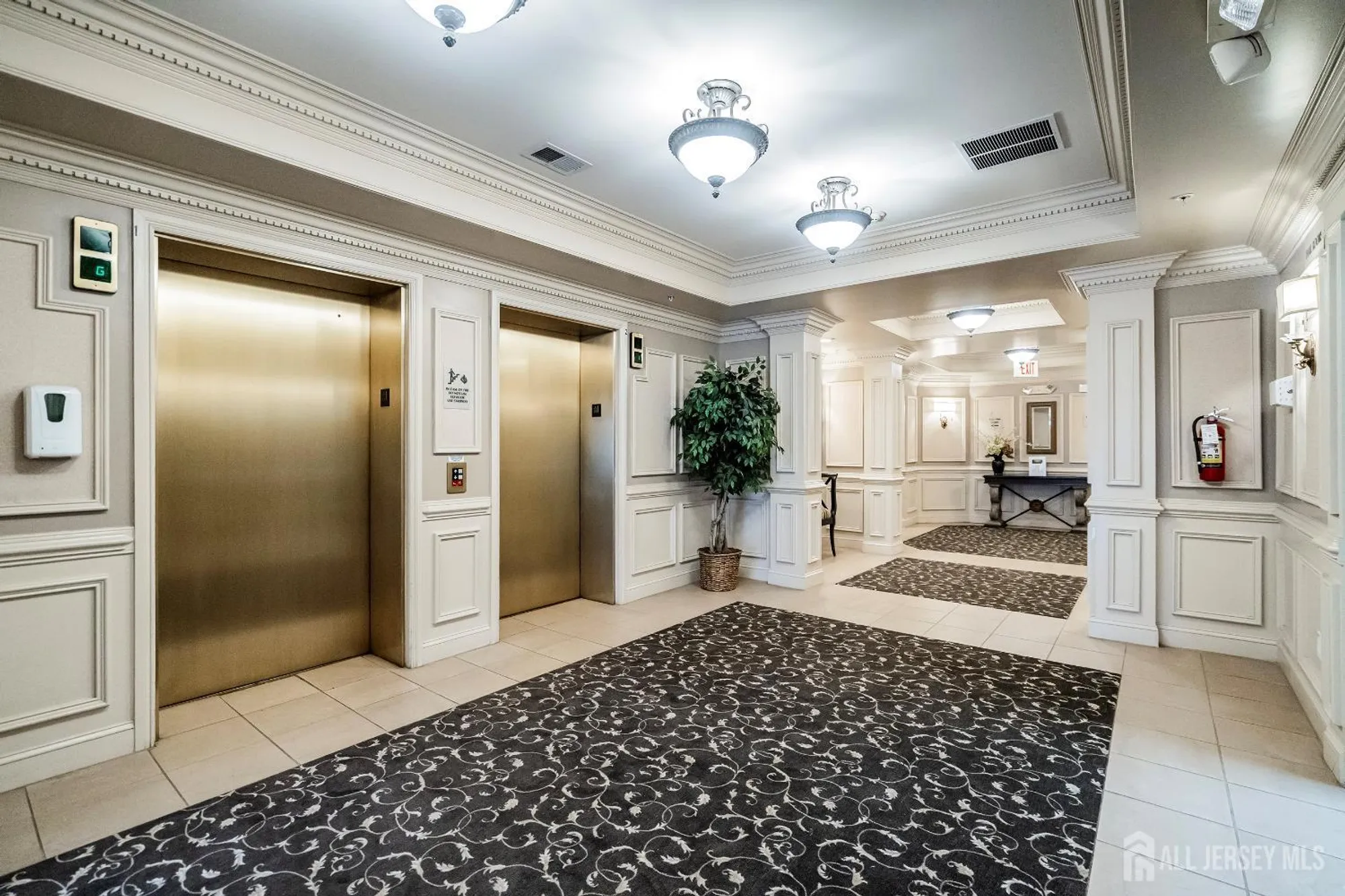 Property Slideshow image 4 of 39 | 1204 cedar village blvd # 204, East Brunswick, NJ, 08816