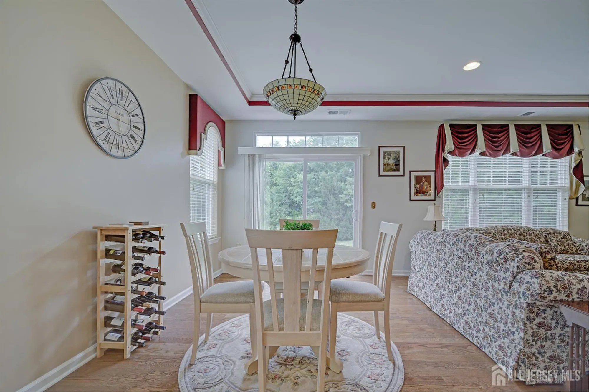 Property Slideshow image 11 of 22 | 39 schindler ct, Somerset, NJ, 08873