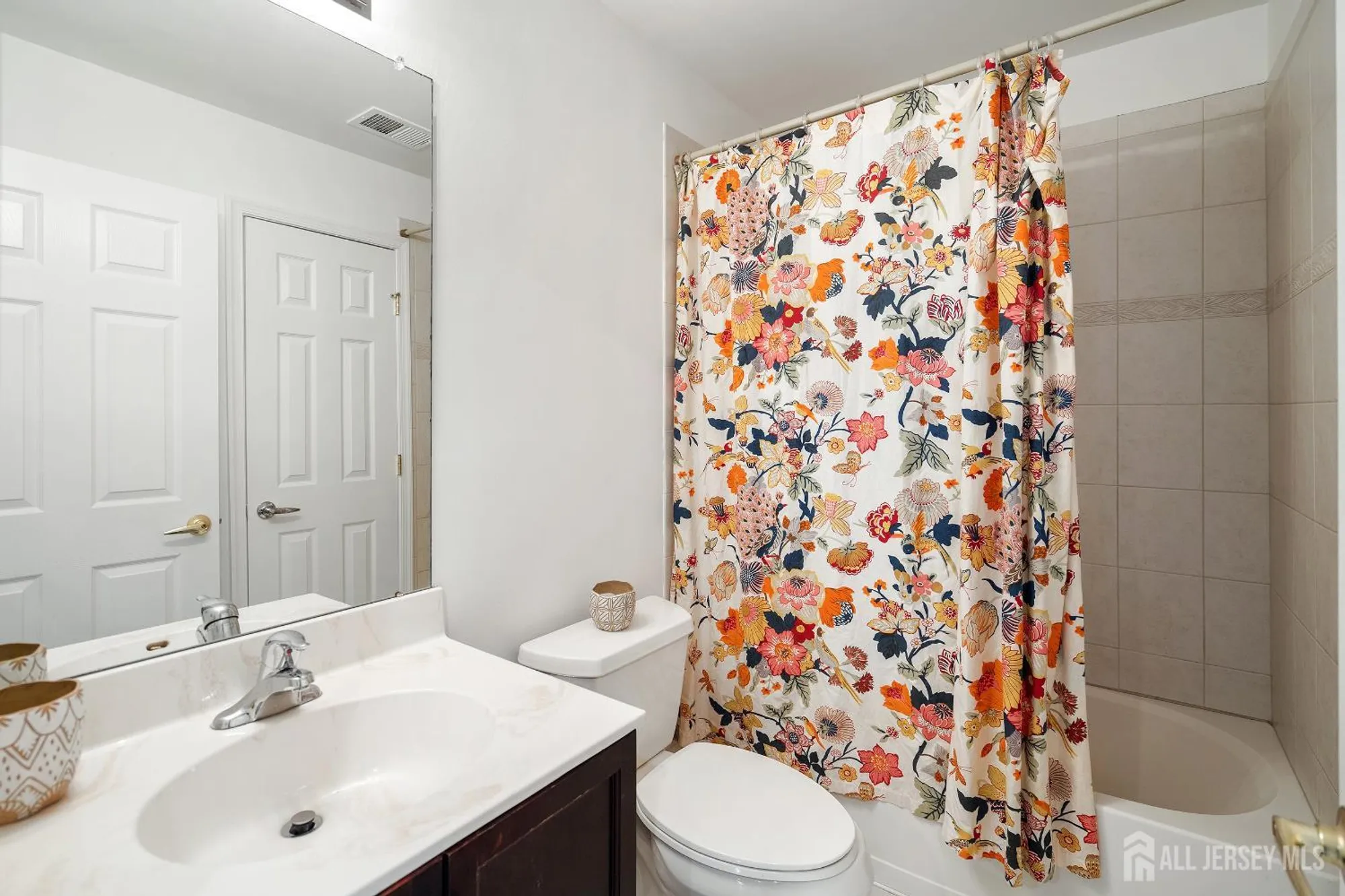 Property Slideshow image 23 of 45 | 5201 schindler dr, South Brunswick, NJ, 08852
