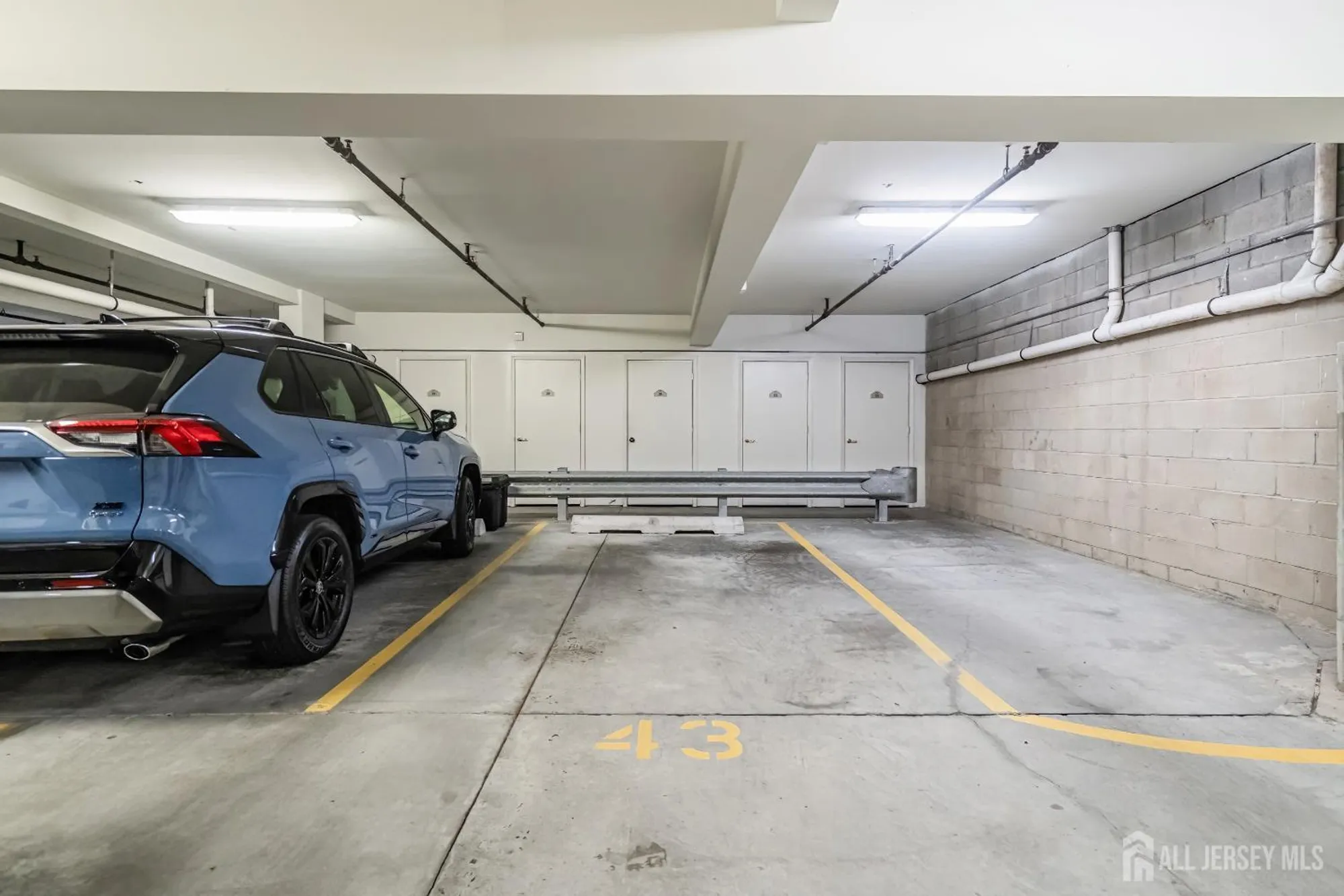 Property Slideshow image 29 of 39 | 1204 cedar village blvd # 204, East Brunswick, NJ, 08816