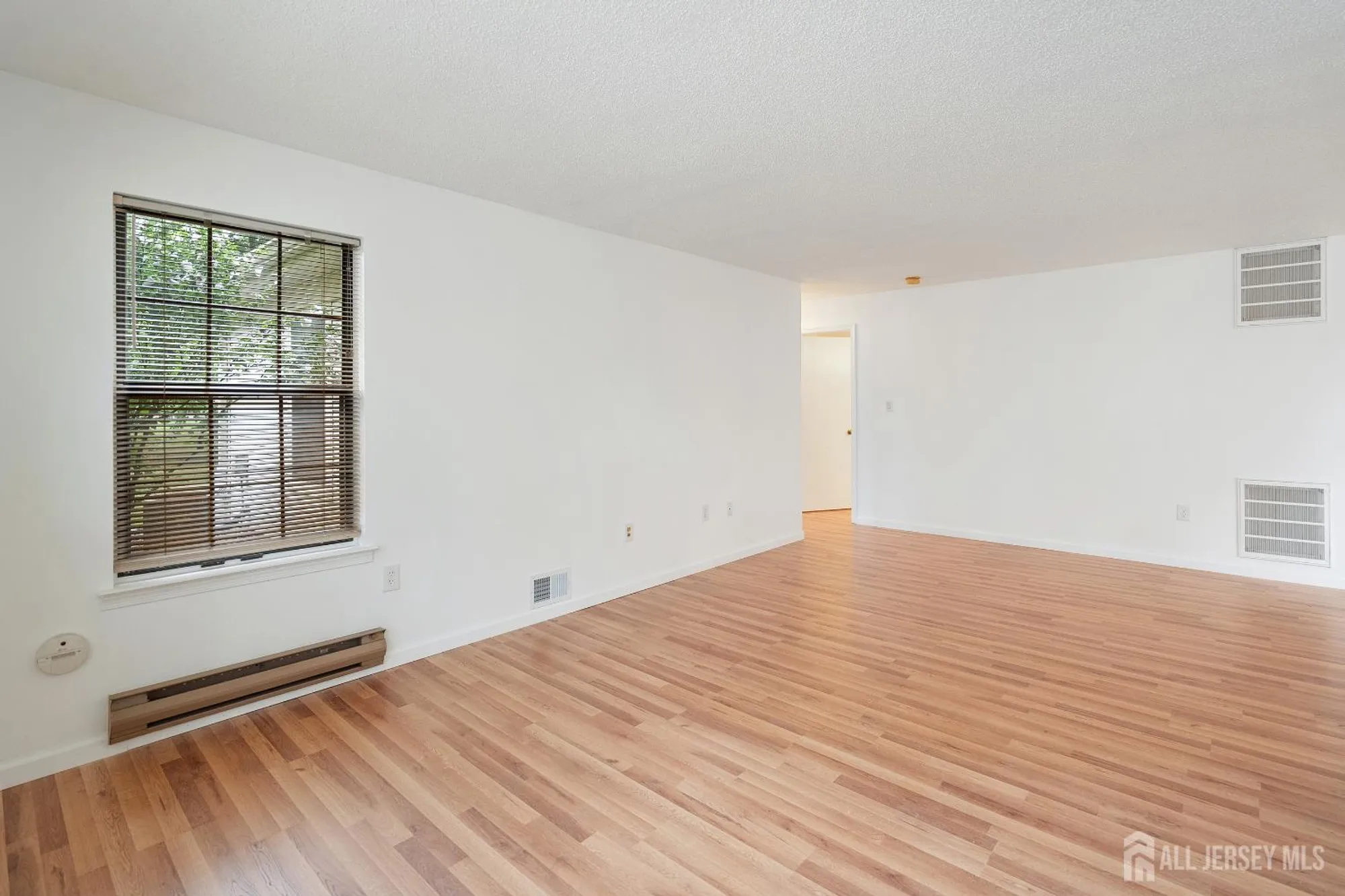 Property Slideshow image 5 of 26 | 89 griggs pl, East Brunswick, NJ, 08816