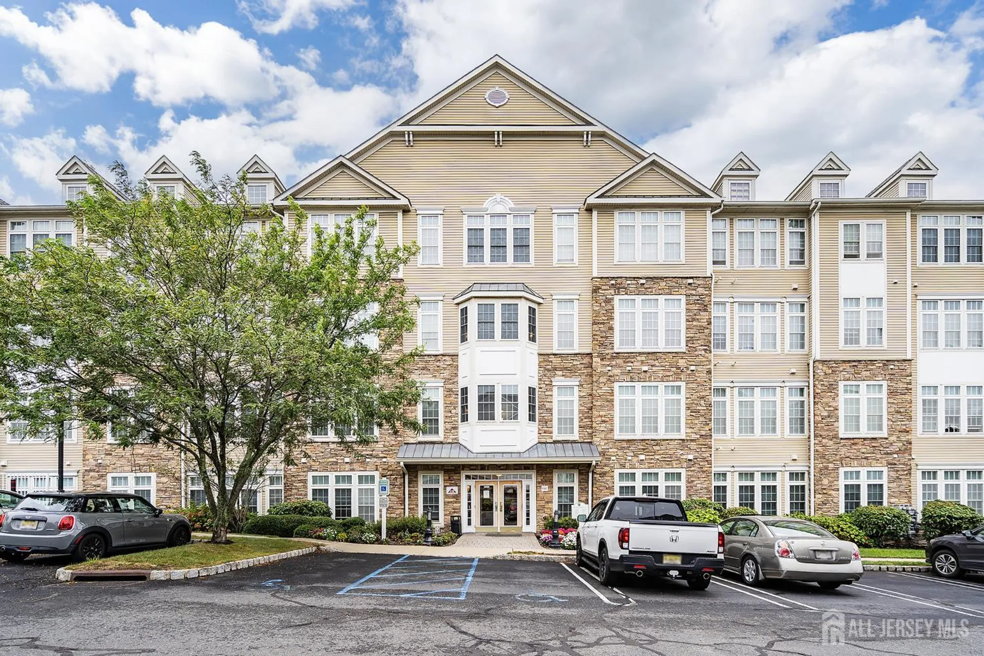 Property Slideshow image 2 of 39 | 1204 cedar village blvd # 204, East Brunswick, NJ, 08816