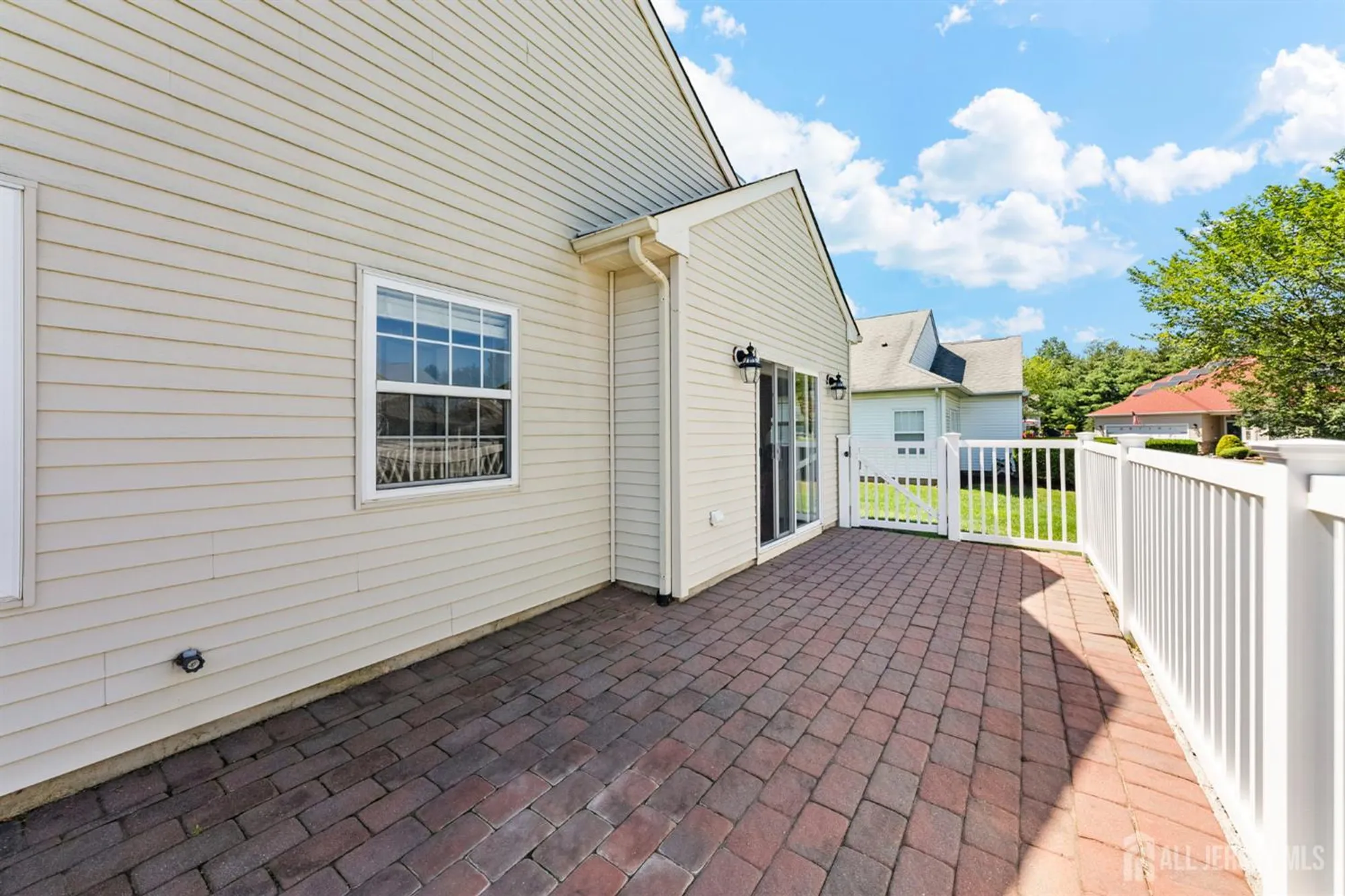 Property Slideshow image 40 of 47 | 66 vineyard ct, Monroe, NJ, 08831