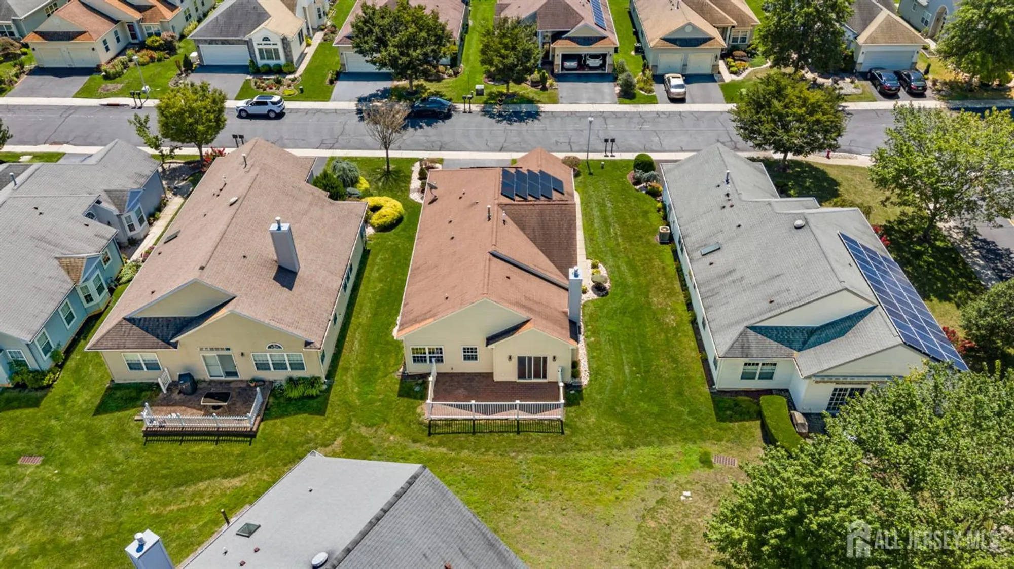 Property Slideshow image 42 of 47 | 66 vineyard ct, Monroe, NJ, 08831