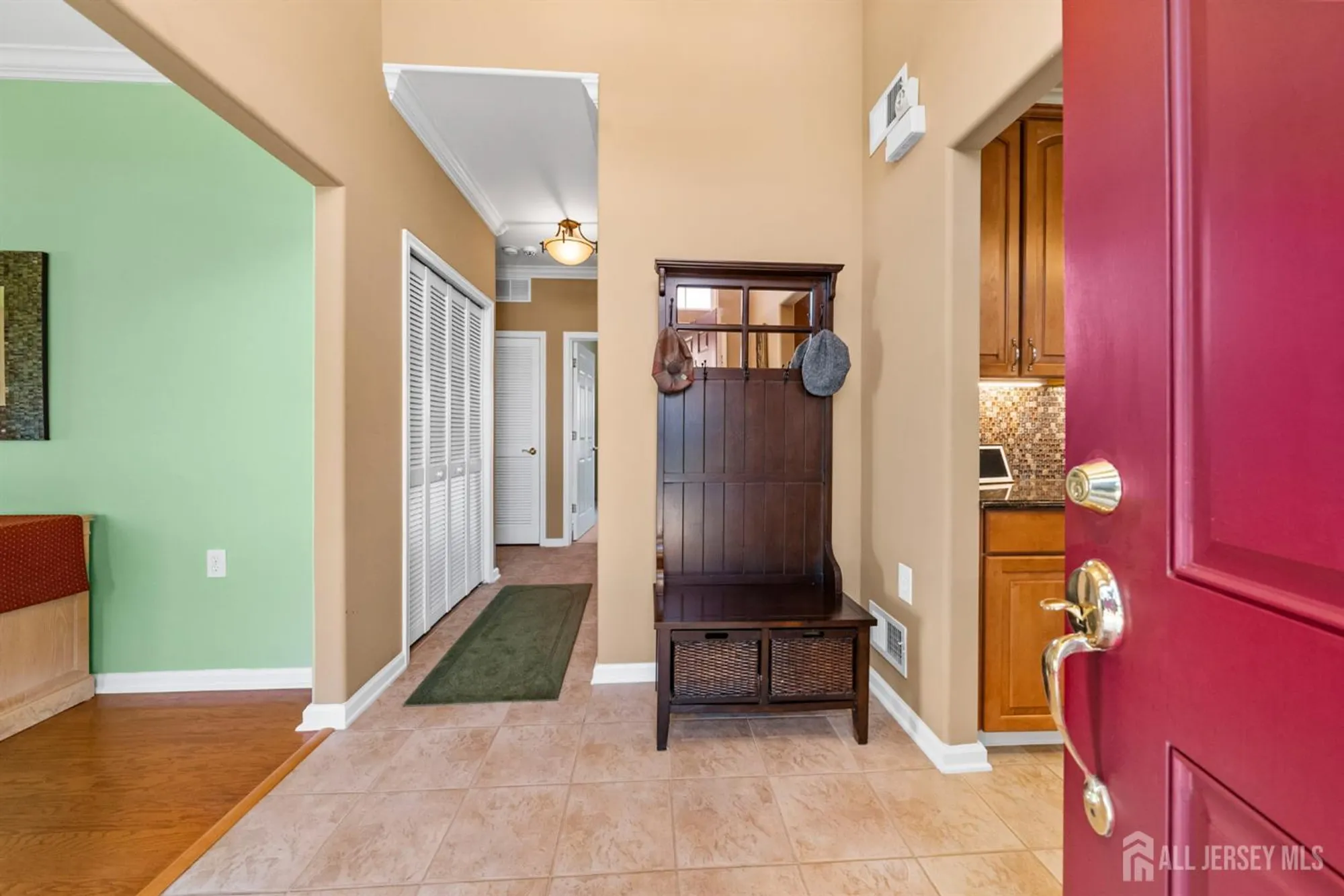 Property Slideshow image 6 of 47 | 66 vineyard ct, Monroe, NJ, 08831
