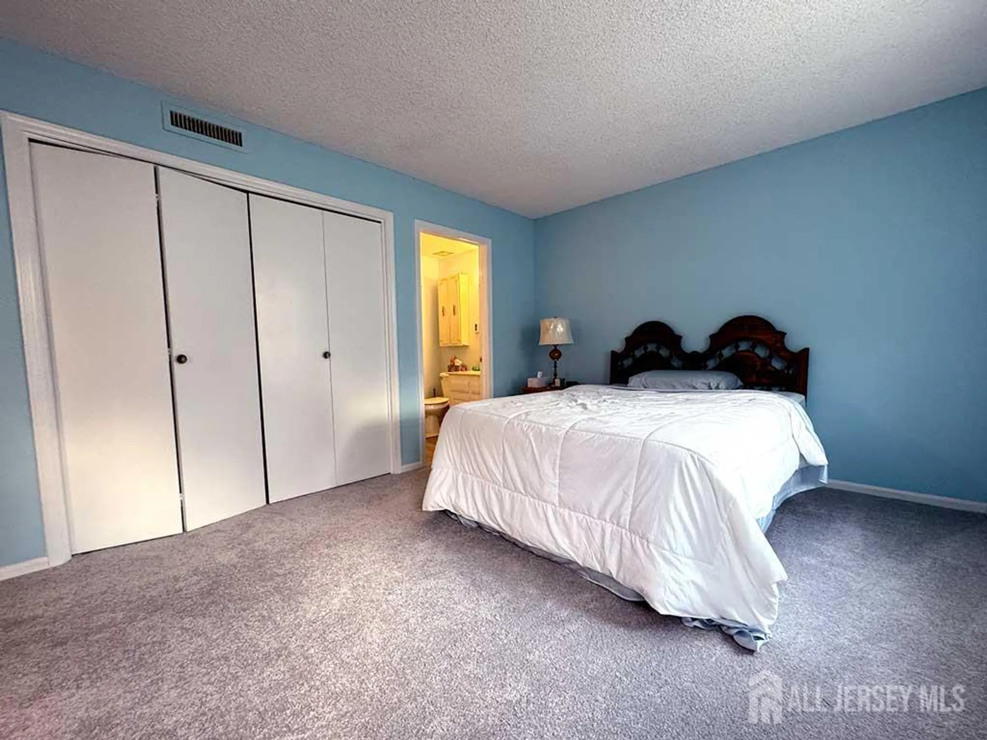 Property Slideshow image 7 of 11 | 197 mayflower way b, Monroe, NJ, 08831