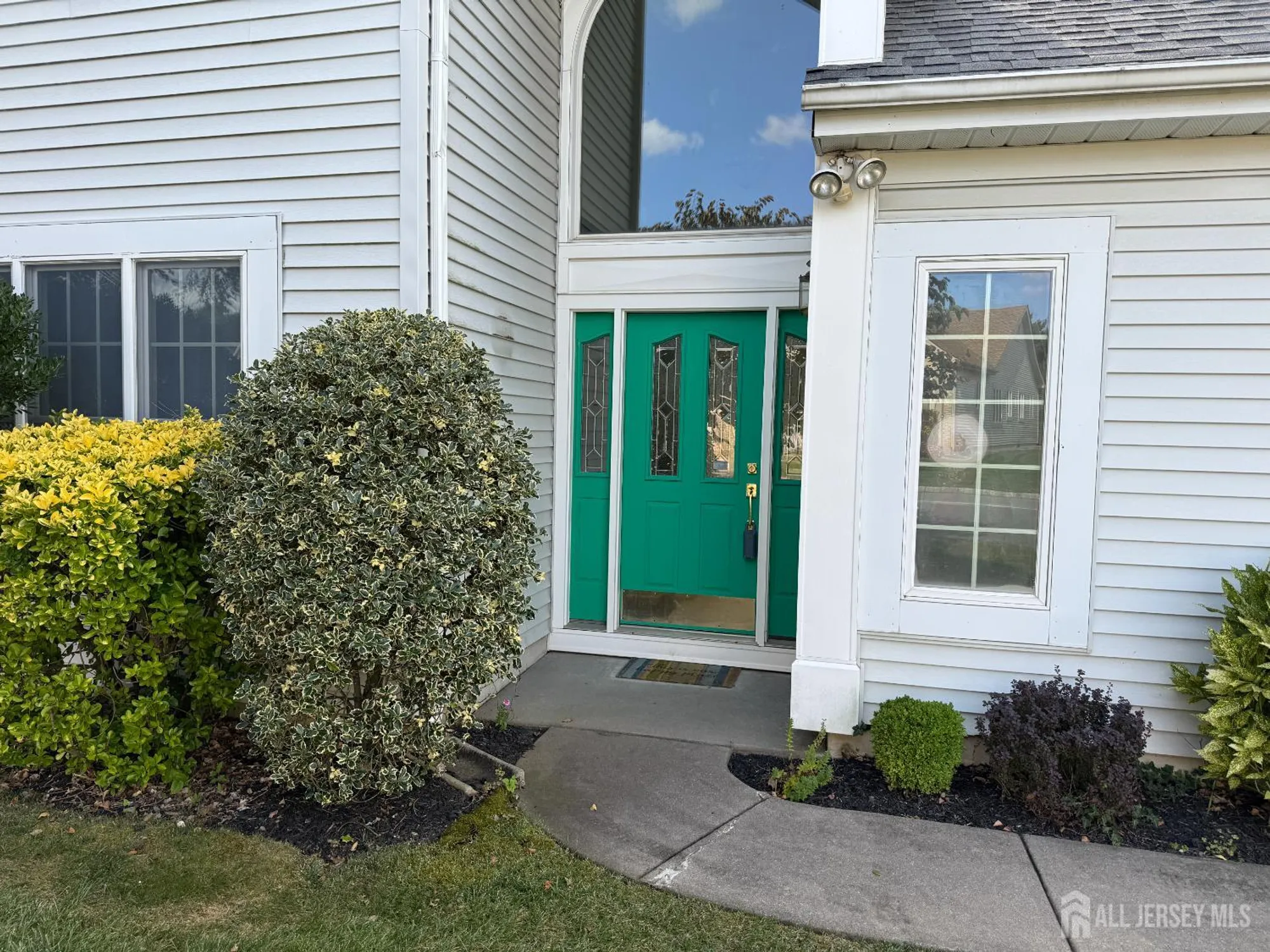 Property Slideshow image 4 of 60 | 1 westboro ln, Monroe, NJ, 08831