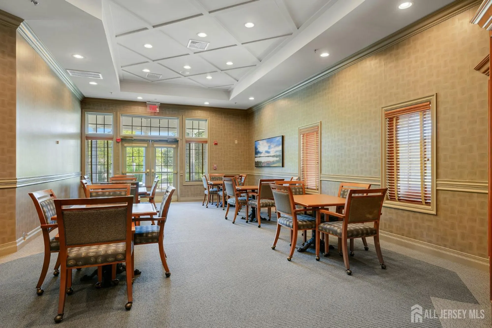 Property Slideshow image 33 of 39 | 476 crossfields ln, Somerset, NJ, 08873