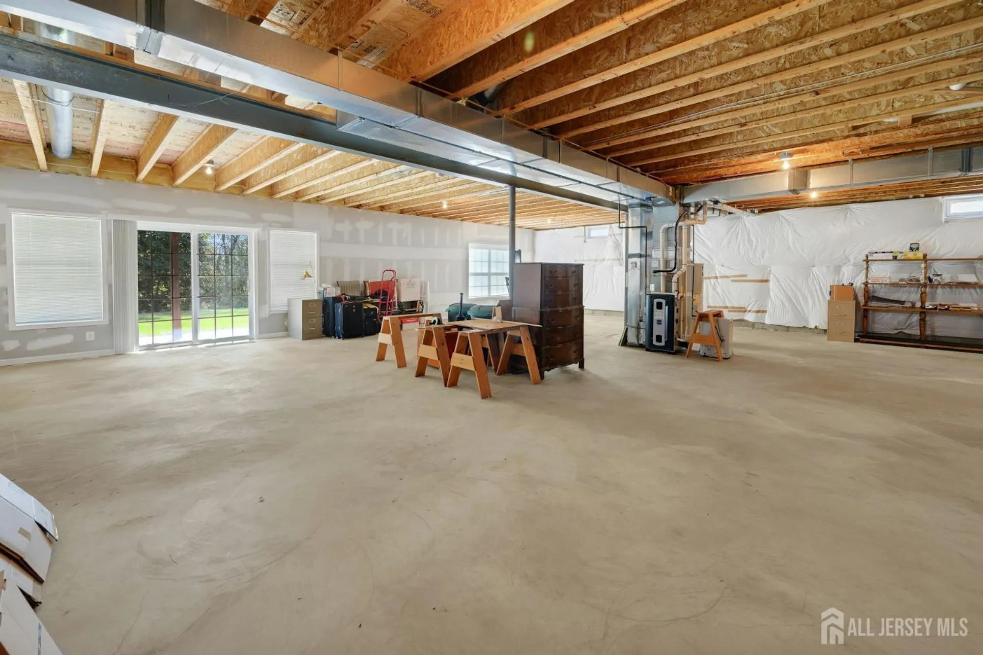 Property Slideshow image 27 of 39 | 476 crossfields ln, Somerset, NJ, 08873