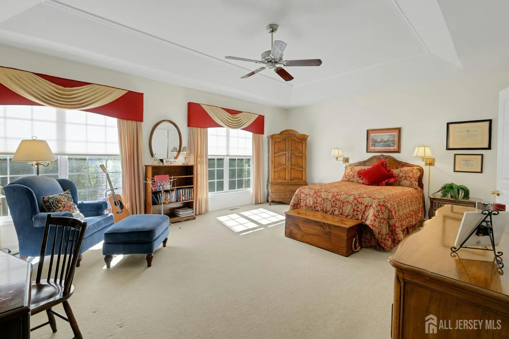 Property Slideshow image 18 of 39 | 476 crossfields ln, Somerset, NJ, 08873