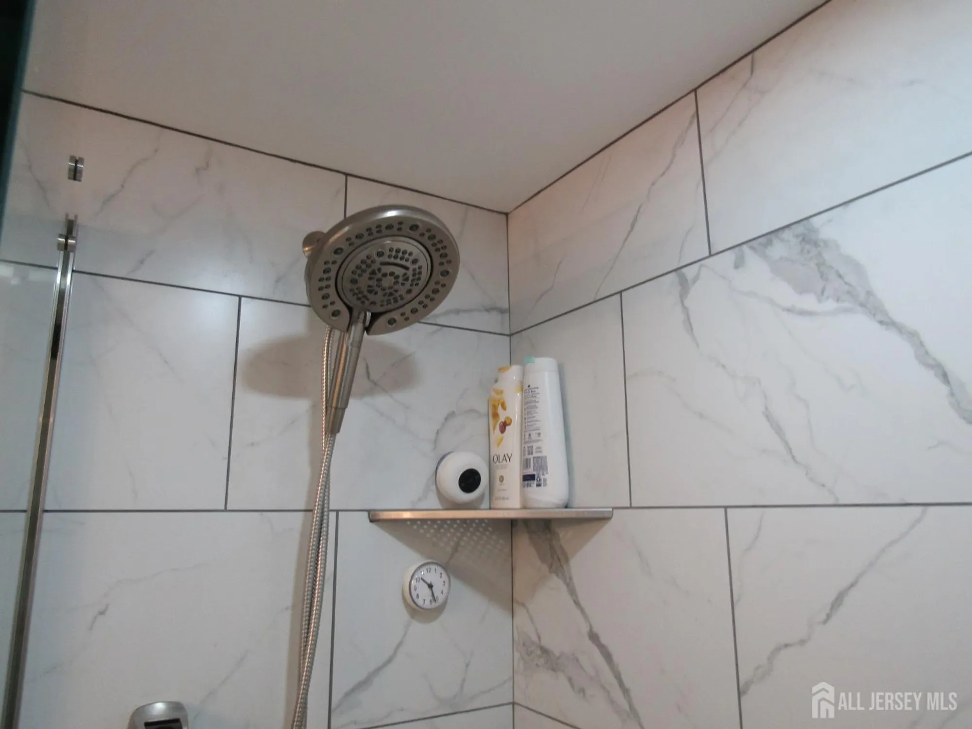 Property Slideshow image 20 of 21 | 120 rossmoor dr n, Monroe, NJ, 08831