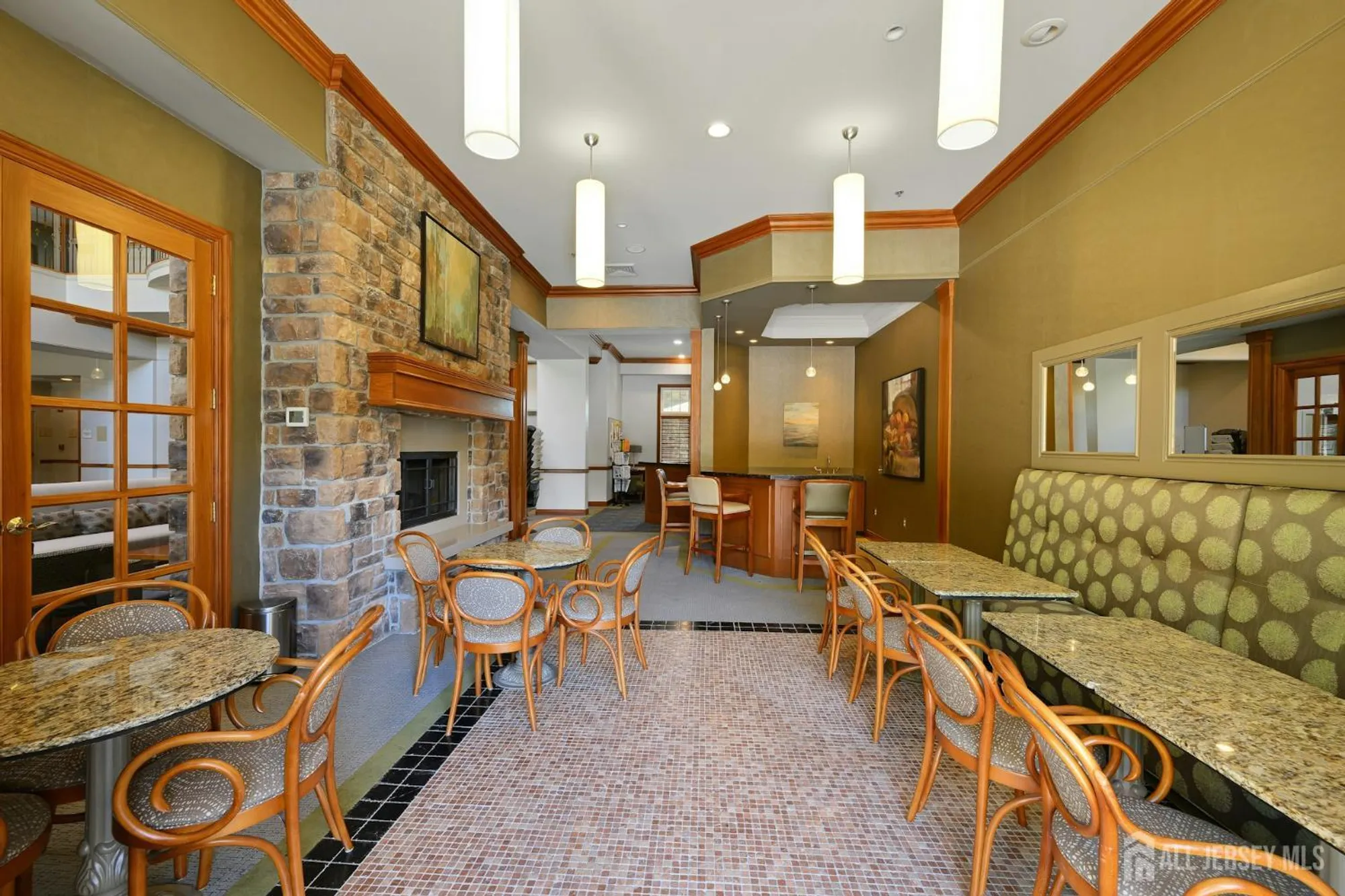 Property Slideshow image 32 of 39 | 476 crossfields ln, Somerset, NJ, 08873