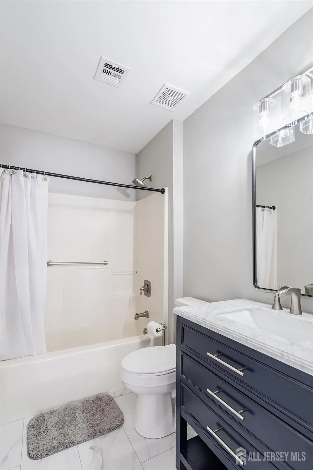 Property Slideshow image 13 of 37 | 36 congressional rd, Jackson, NJ, 08527