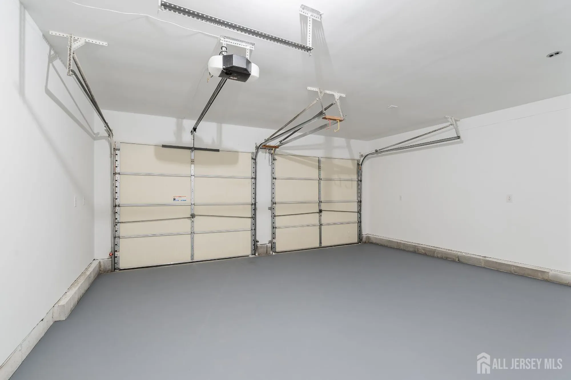 Property Slideshow image 30 of 37 | 36 congressional rd, Jackson, NJ, 08527