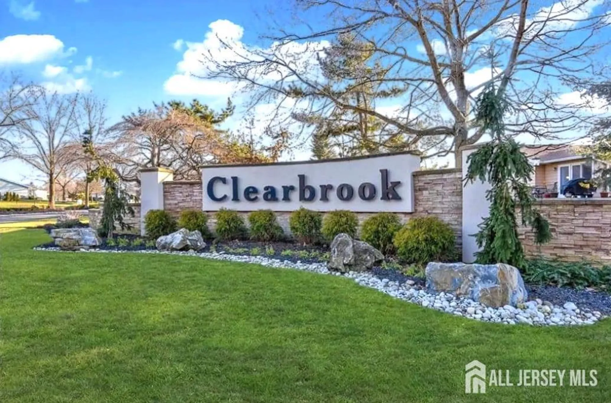 Property Slideshow image 20 of 28 | 340 quinton dr b, Monroe, NJ, 08831