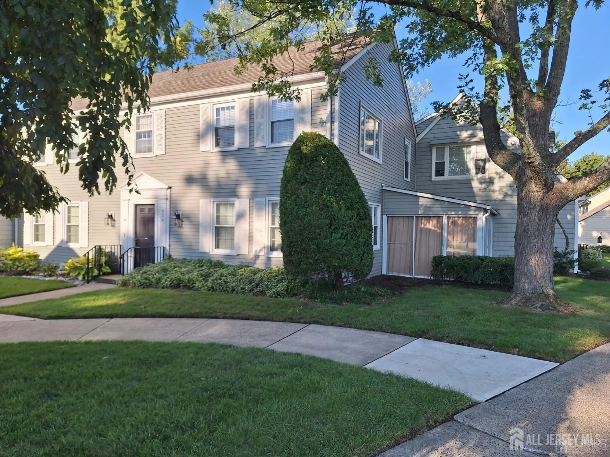 Property Slideshow image 17 of 21 | 95 gloucester way o, Monroe, NJ, 08831