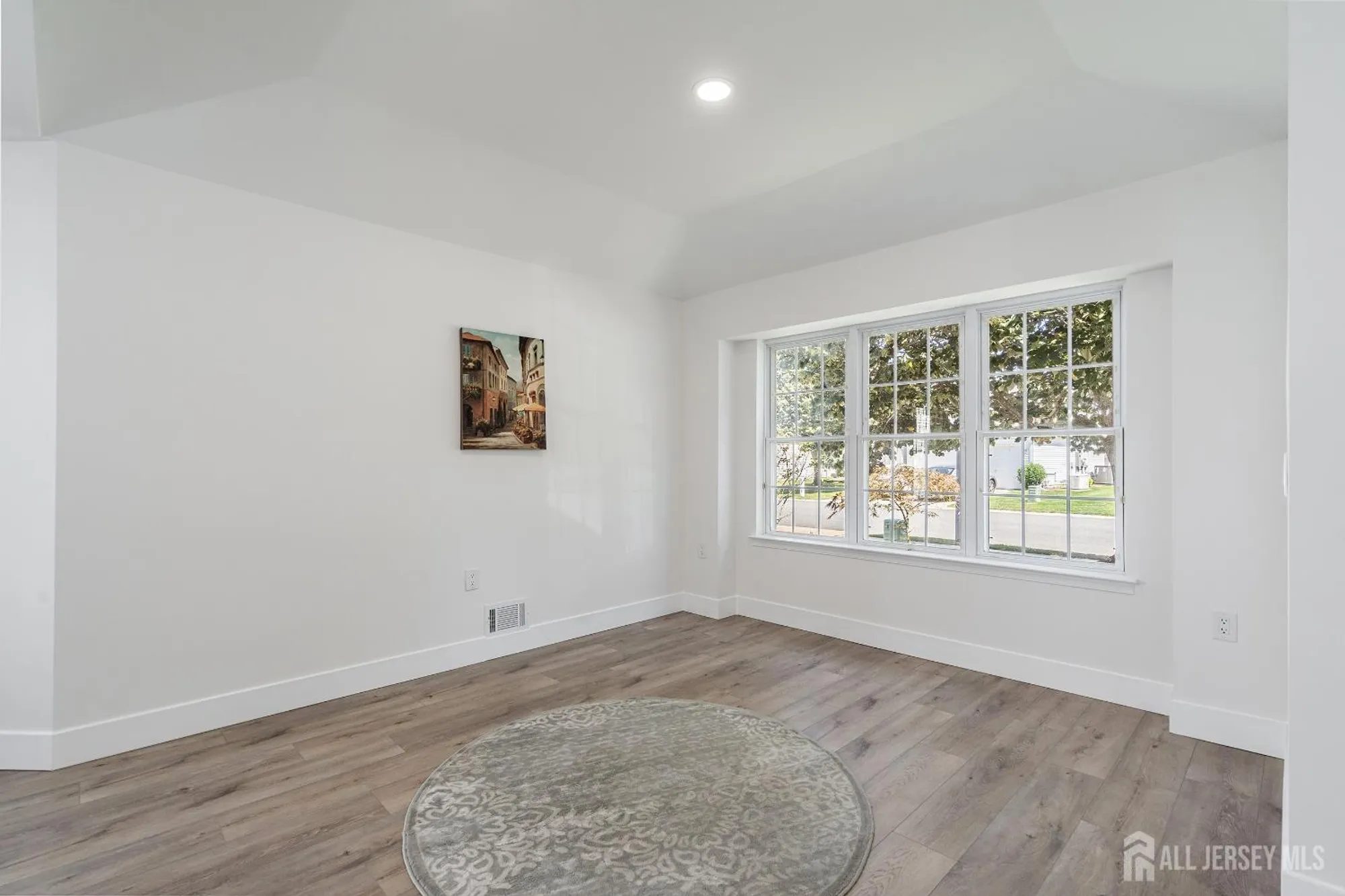 Property Slideshow image 31 of 37 | 36 congressional rd, Jackson, NJ, 08527