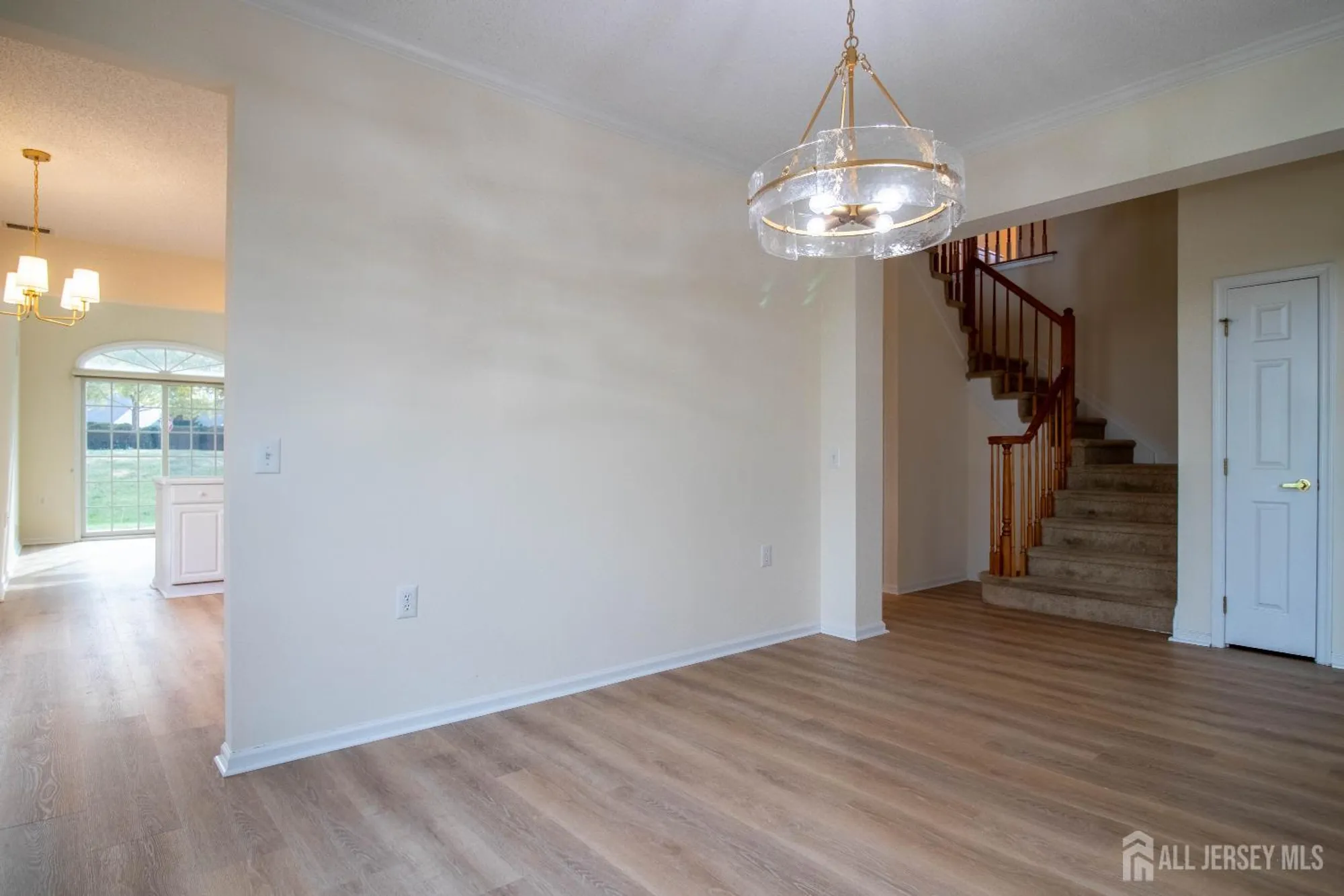 Property Slideshow image 5 of 31 | 42 brighton ct, Monroe, NJ, 08831