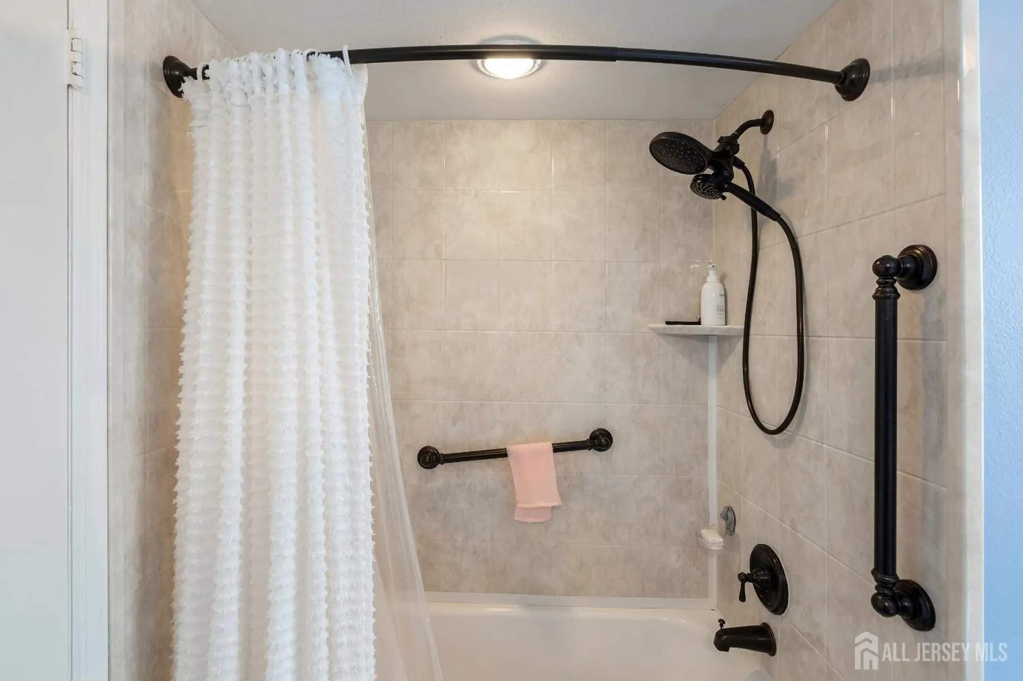 Property Slideshow image 24 of 33 | 105 old nassau rd n, Monroe, NJ, 08831