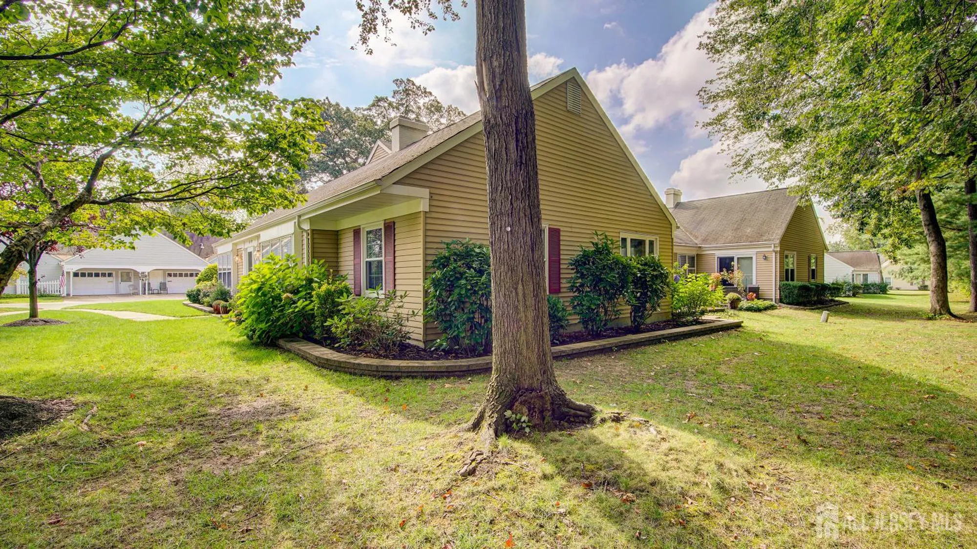 Property Slideshow image 45 of 53 | 678b yarborough way s, Monroe, NJ, 08831