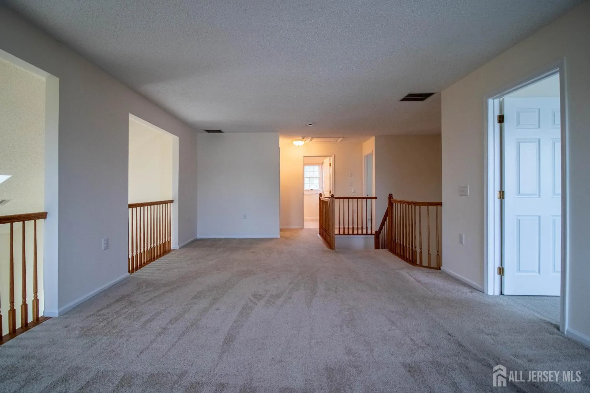 Property Slideshow image 19 of 31 | 42 brighton ct, Monroe, NJ, 08831