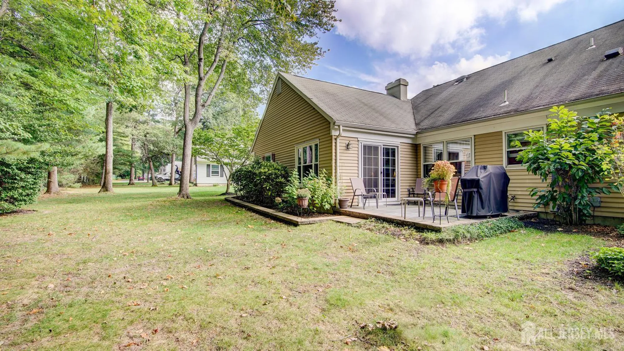 Property Slideshow image 4 of 53 | 678b yarborough way s, Monroe, NJ, 08831