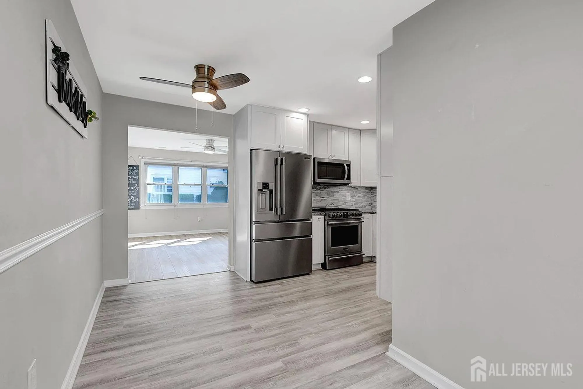 Property Slideshow image 13 of 17 | 14 california ct, Matawan, NJ, 07747