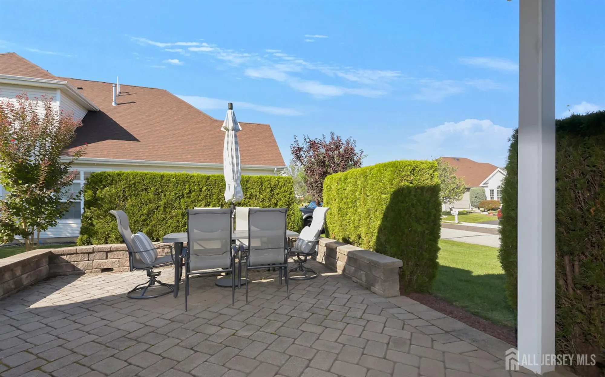 Property Slideshow image 27 of 29 | 2 jester ct, Monroe, NJ, 08831