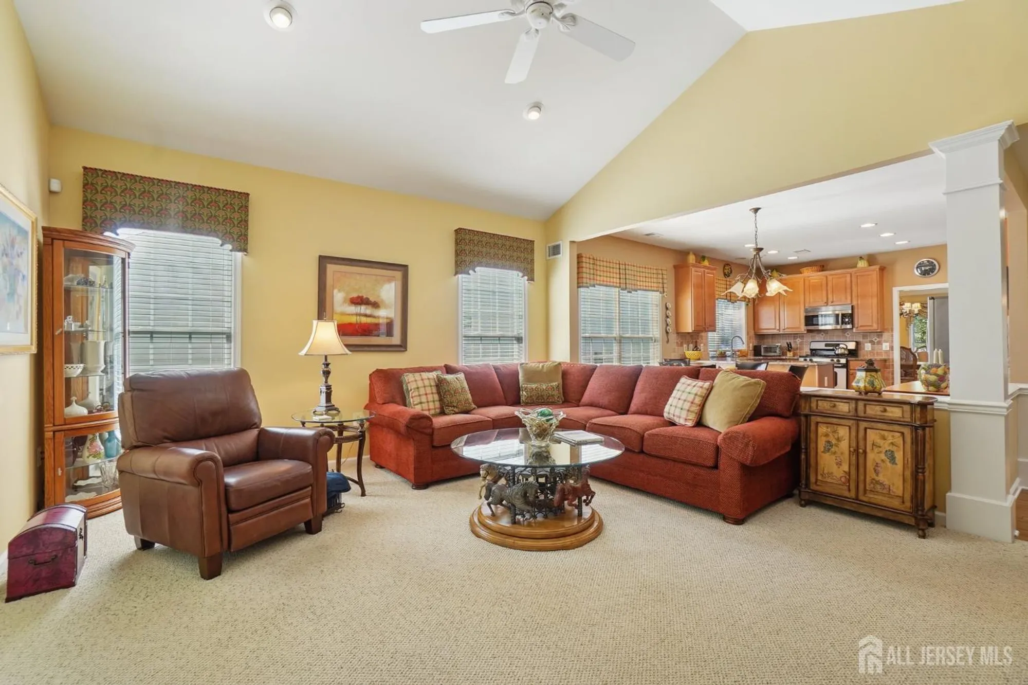 Property Slideshow image 20 of 48 | 318 biltmore ln, Somerset, NJ, 08873