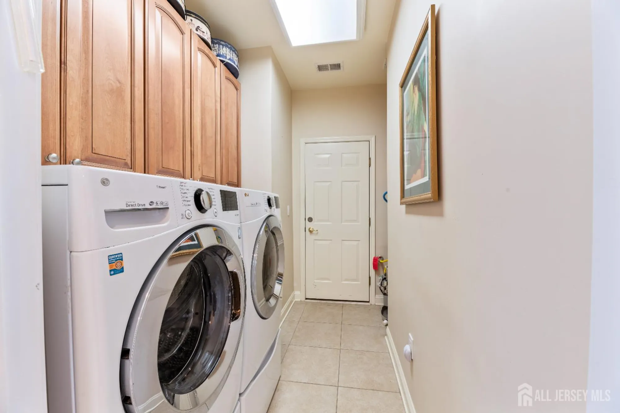 Property Slideshow image 26 of 49 | 24 friesan ct, Manalapan, NJ, 07726