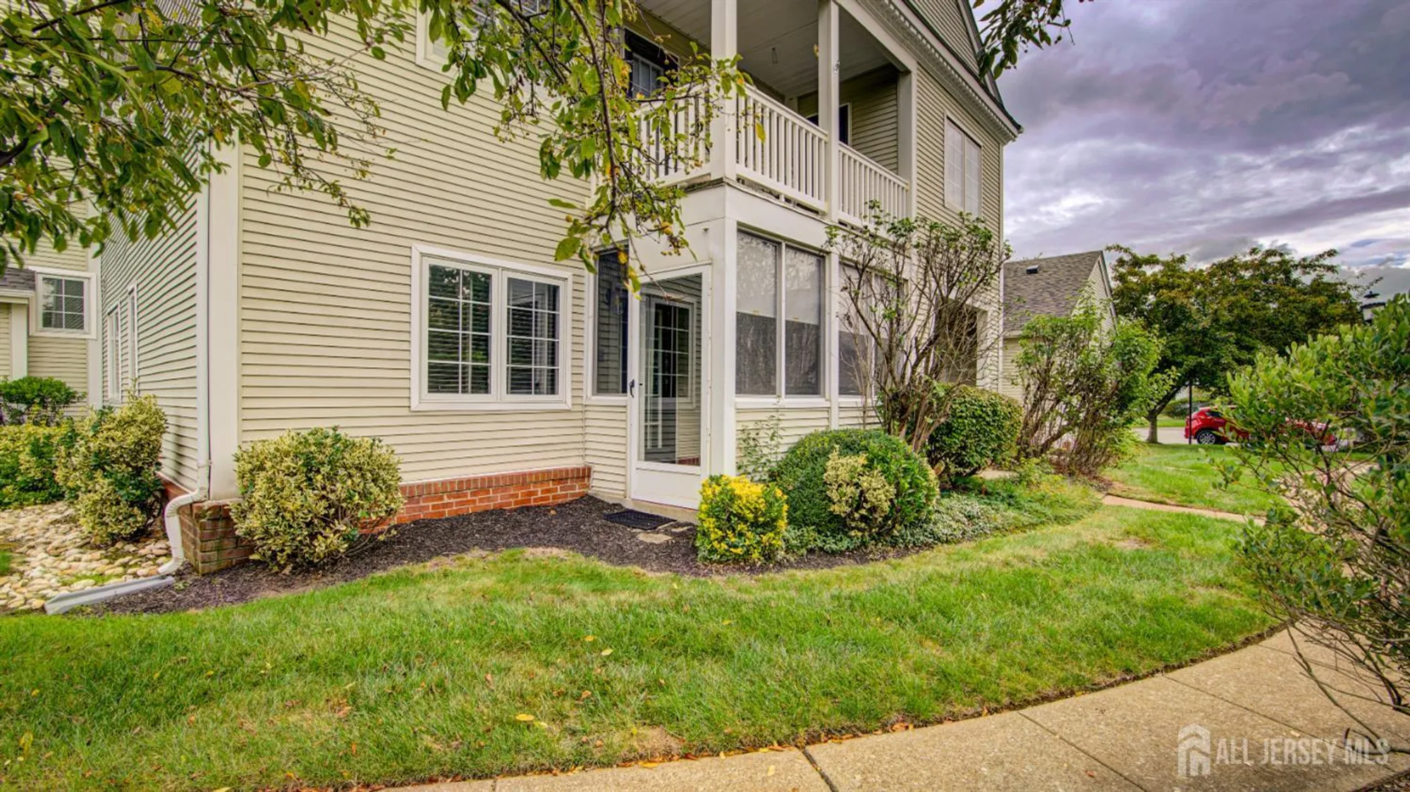 Property Slideshow image 3 of 24 | 3d rutland ln, Monroe, NJ, 08831