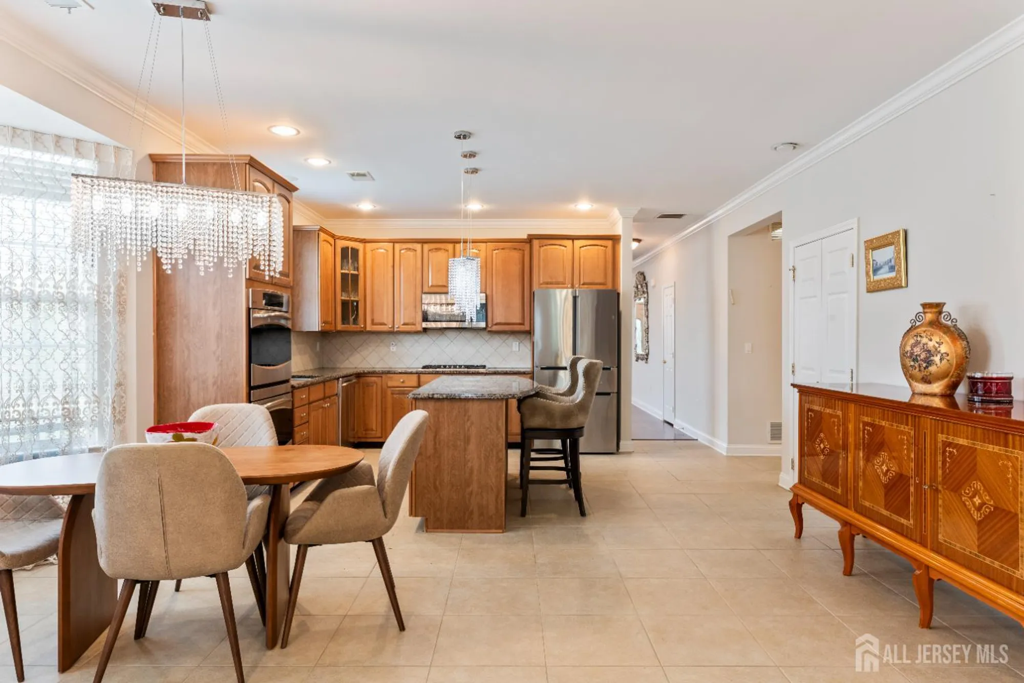 Property Slideshow image 10 of 49 | 24 friesan ct, Manalapan, NJ, 07726