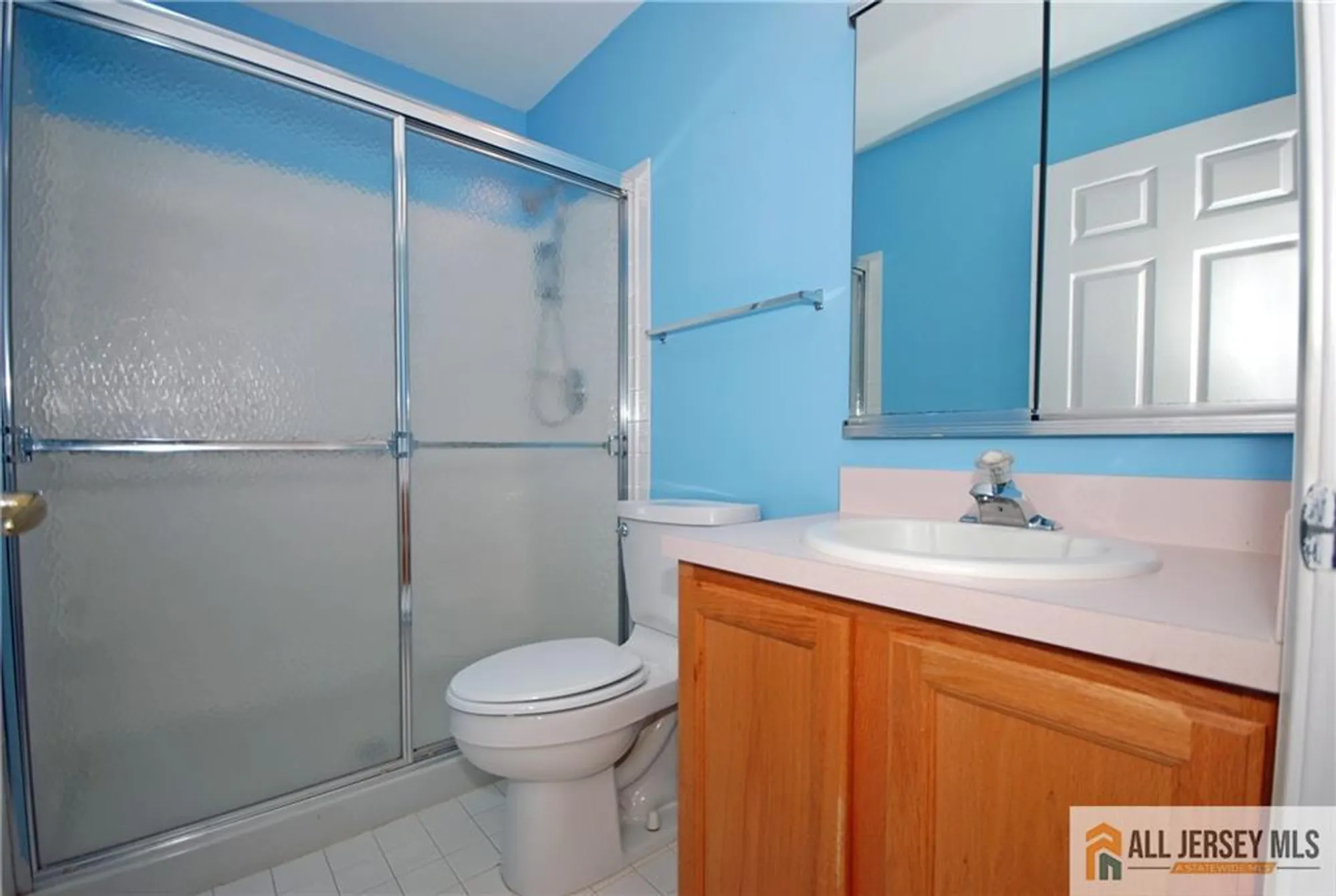 Property Slideshow image 26 of 29 | 284 mockingbird dr # 284, Monroe, NJ, 08831