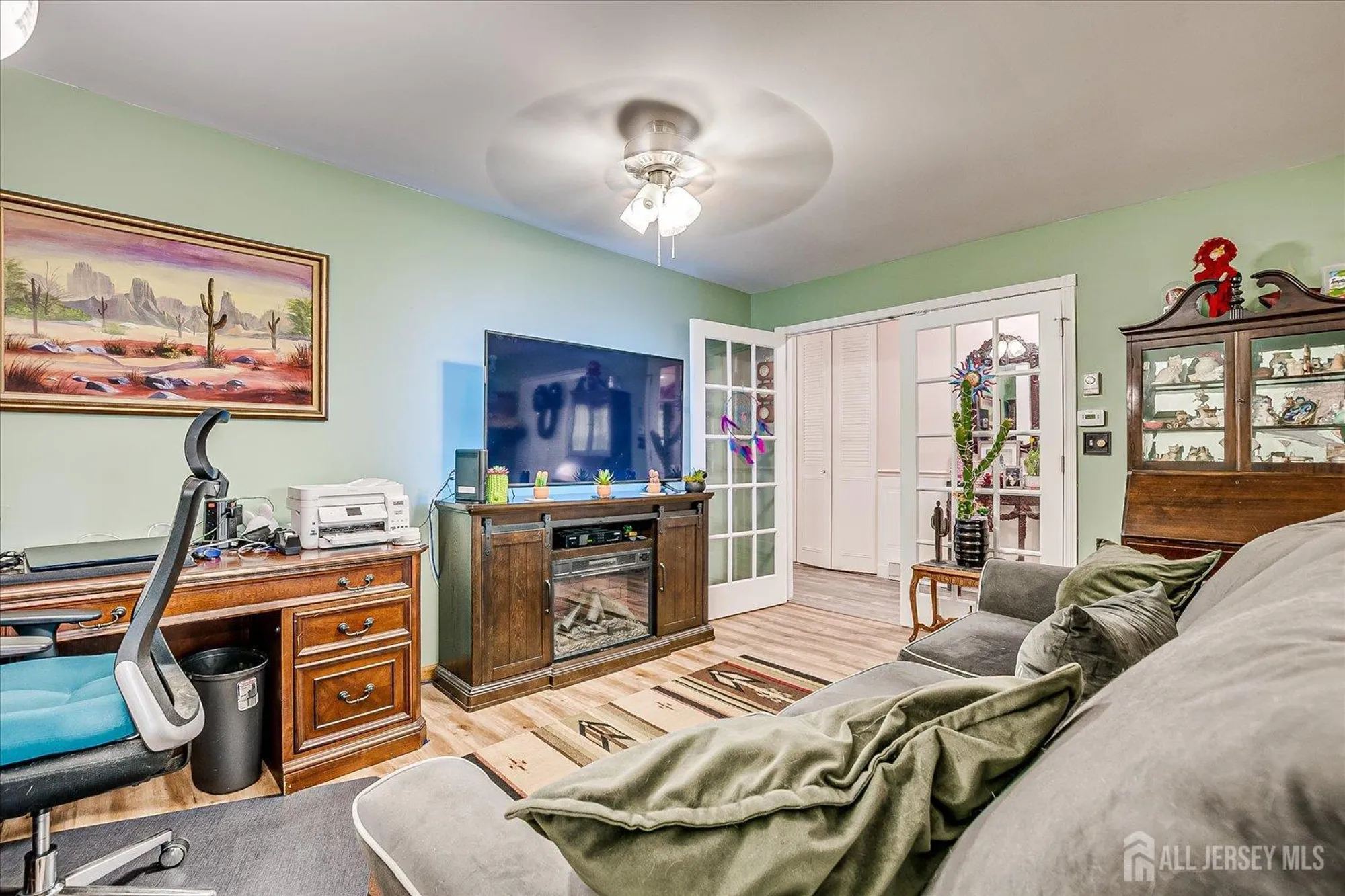 Property Slideshow image 15 of 37 | 1052 shetland dr b, Lakewood, NJ, 08701