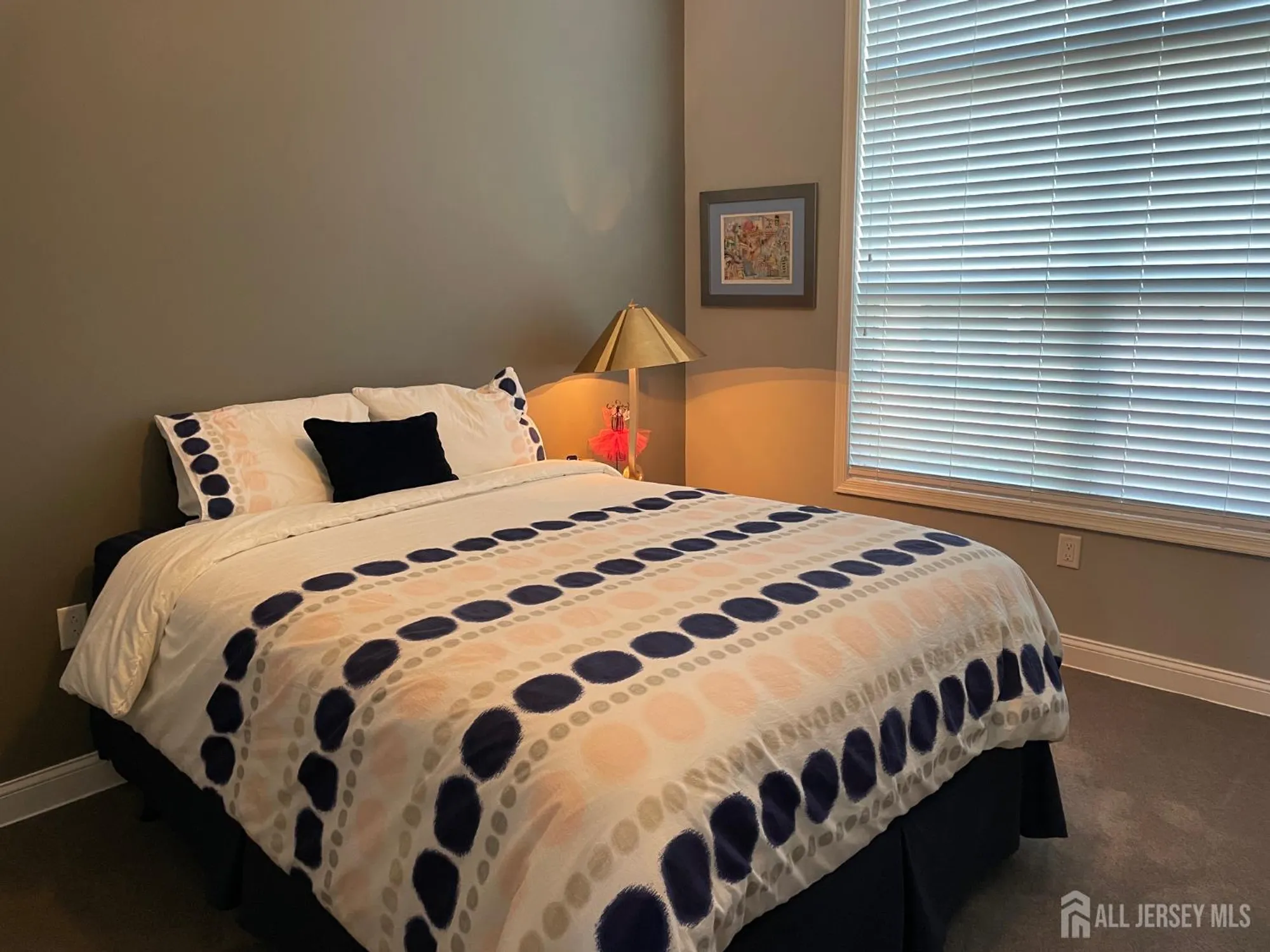 Property Slideshow image 19 of 29 | 2 jester ct, Monroe, NJ, 08831