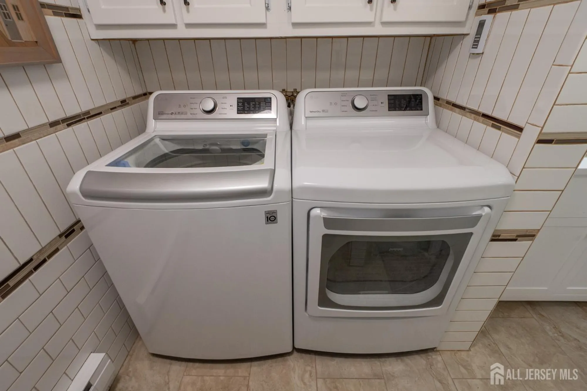 Property Slideshow image 27 of 39 | 388 orrington ln a, Monroe, NJ, 08831