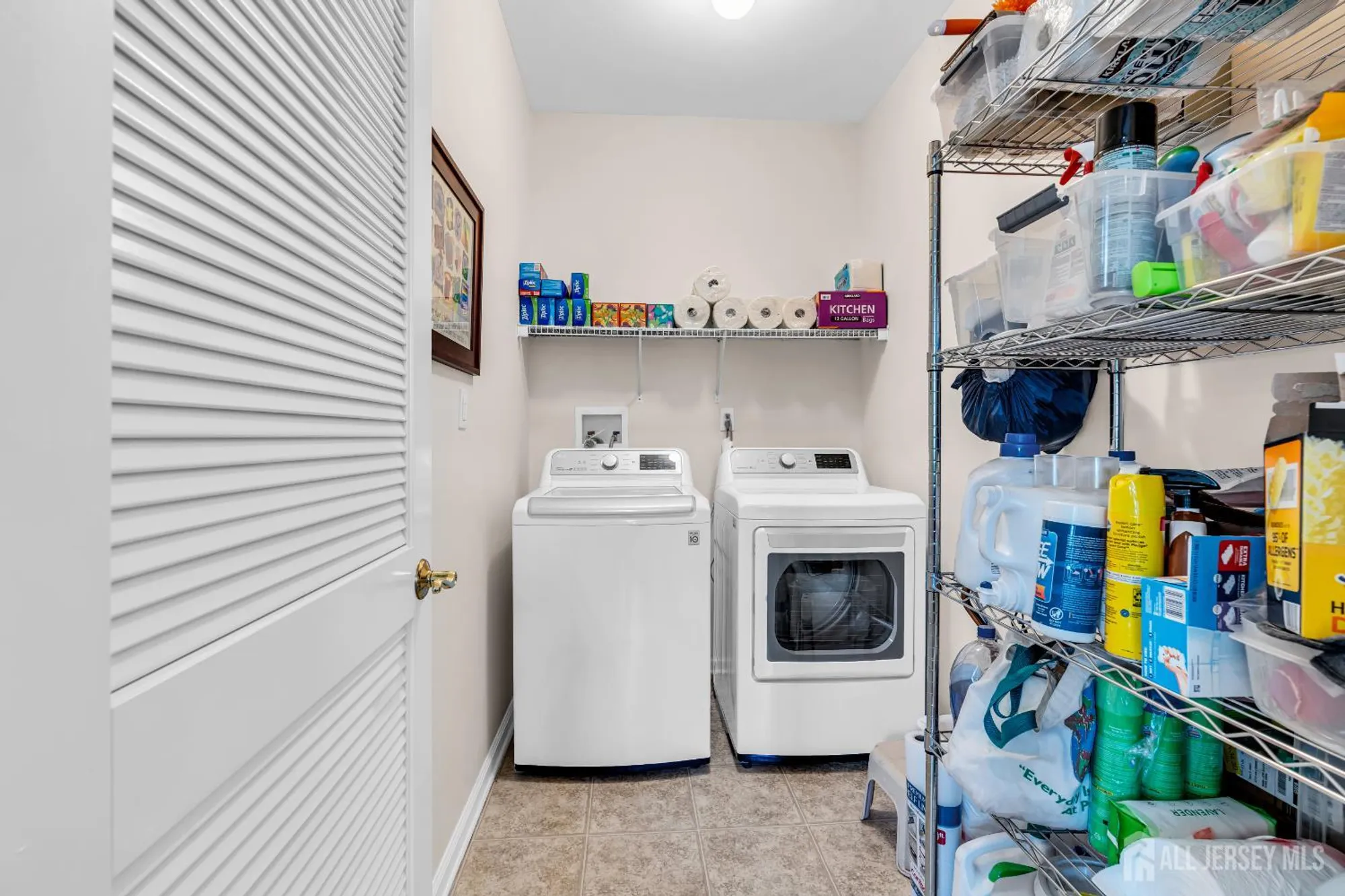 Property Slideshow image 27 of 39 | 30 merlot ct, Monroe, NJ, 08831