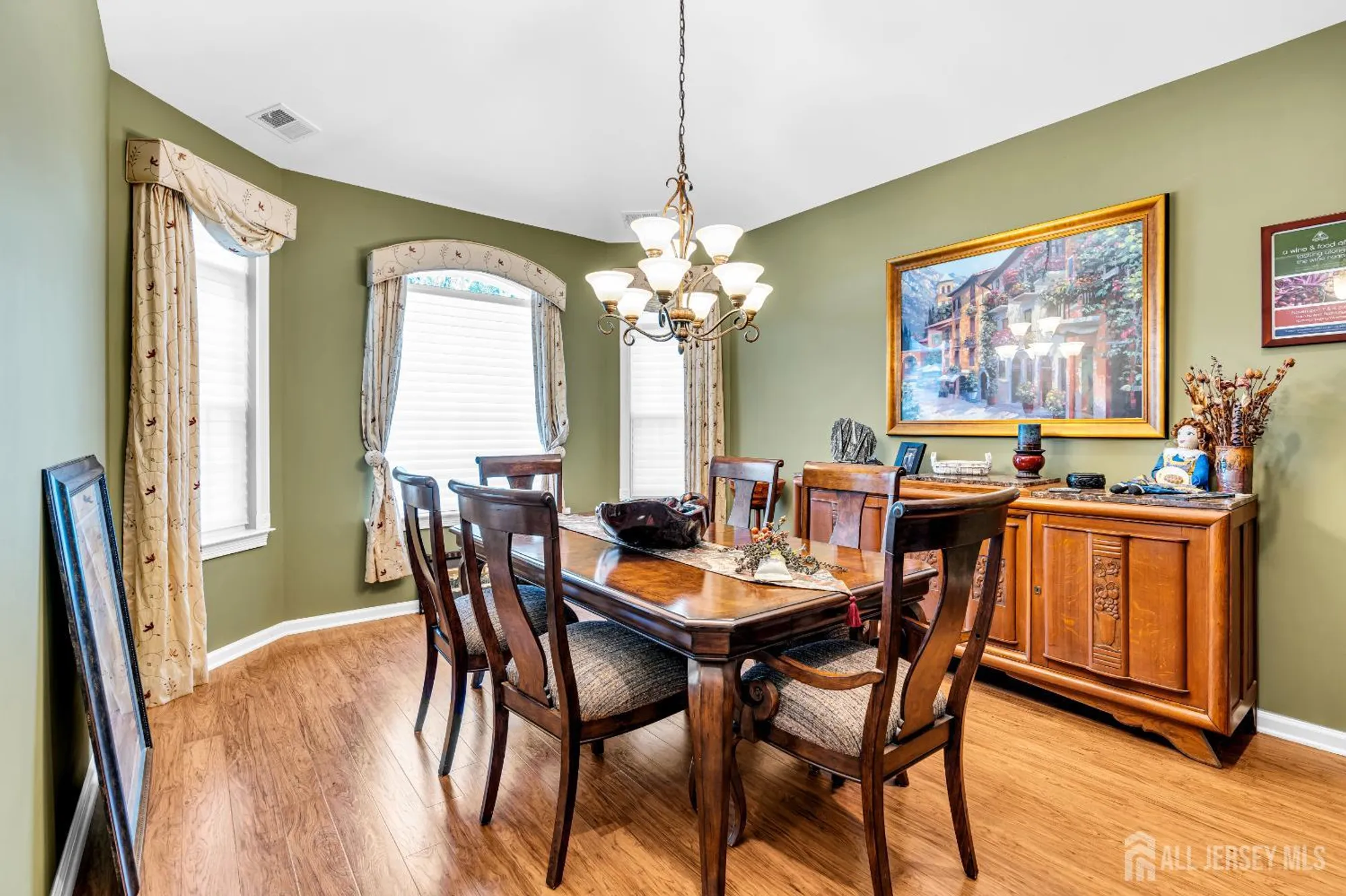 Property Slideshow image 6 of 39 | 30 merlot ct, Monroe, NJ, 08831