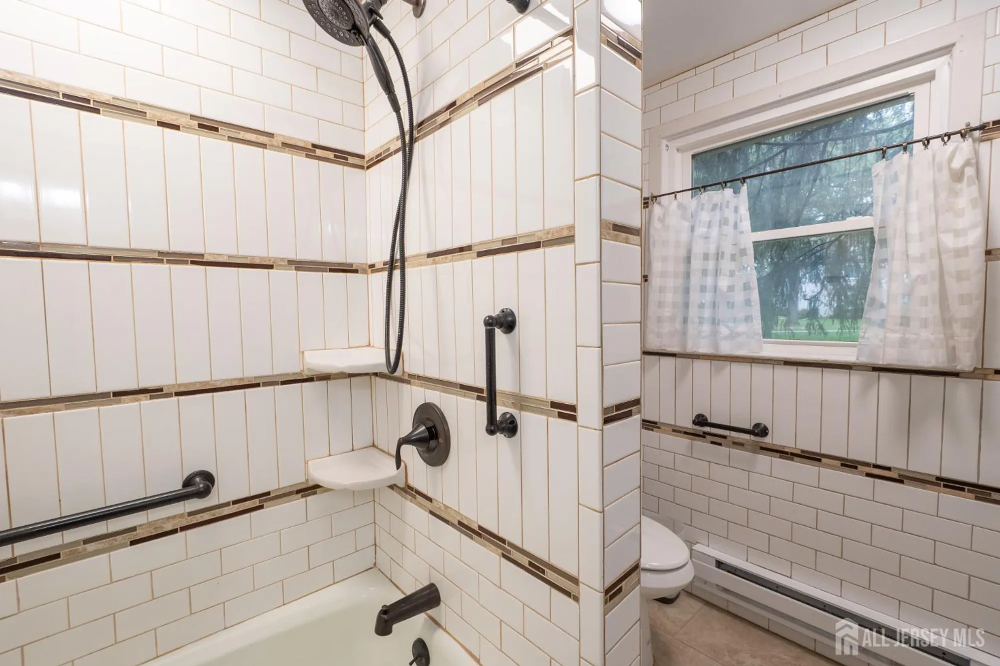 Property Slideshow image 29 of 39 | 388 orrington ln a, Monroe, NJ, 08831