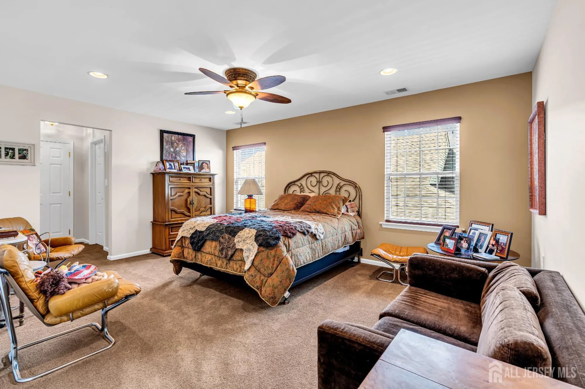 Property Slideshow image 32 of 39 | 30 merlot ct, Monroe, NJ, 08831