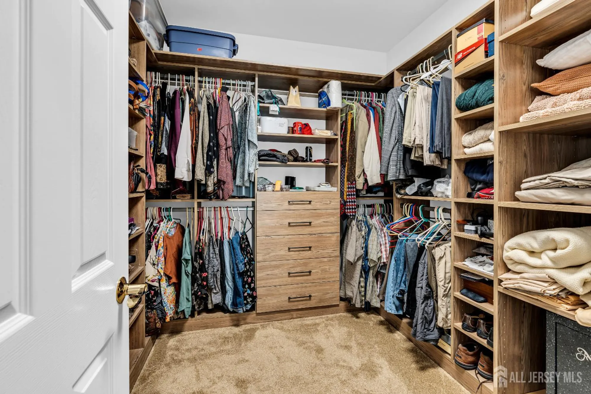 Property Slideshow image 24 of 39 | 30 merlot ct, Monroe, NJ, 08831