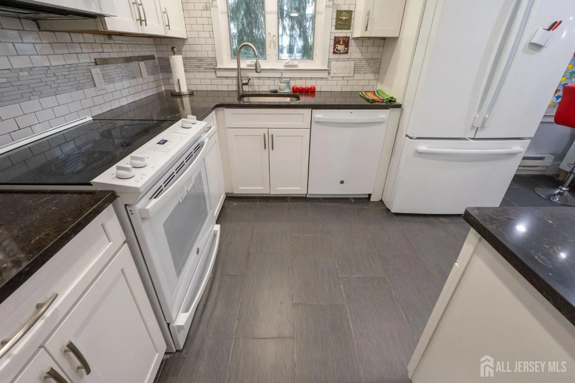 Property Slideshow image 22 of 39 | 388 orrington ln a, Monroe, NJ, 08831