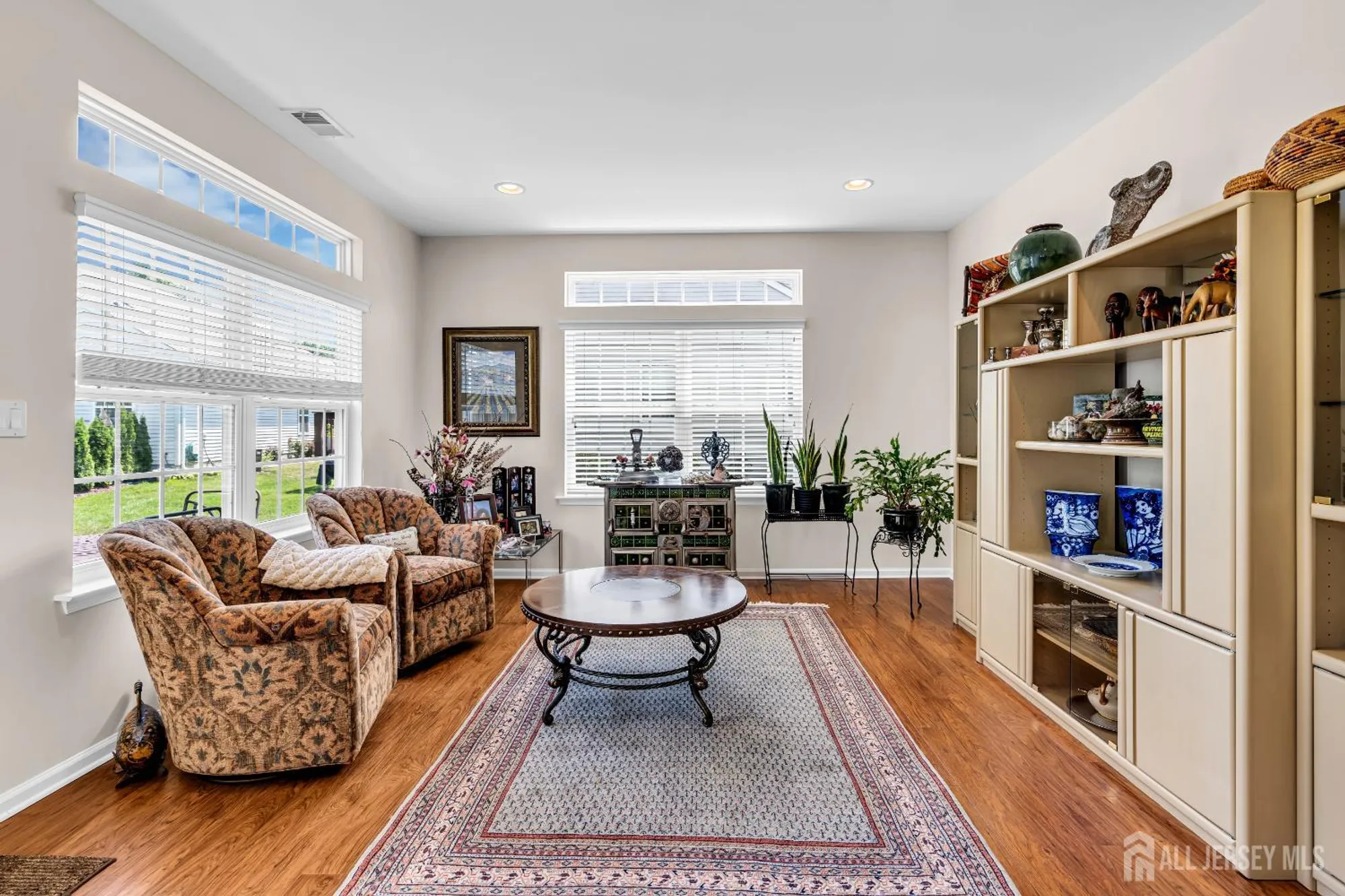 Property Slideshow image 19 of 39 | 30 merlot ct, Monroe, NJ, 08831