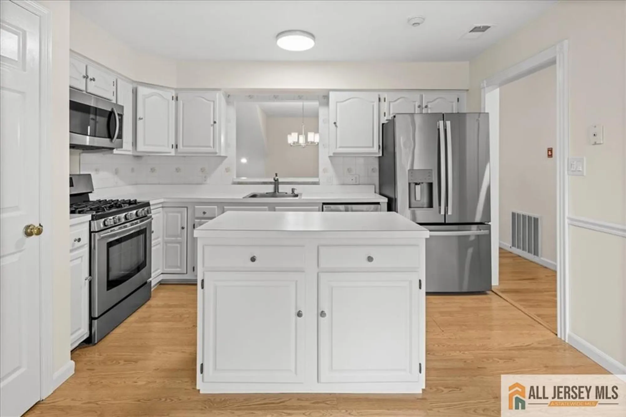 Property Slideshow image 10 of 56 | 90 winthrop rd # 90h, Monroe, NJ, 08831