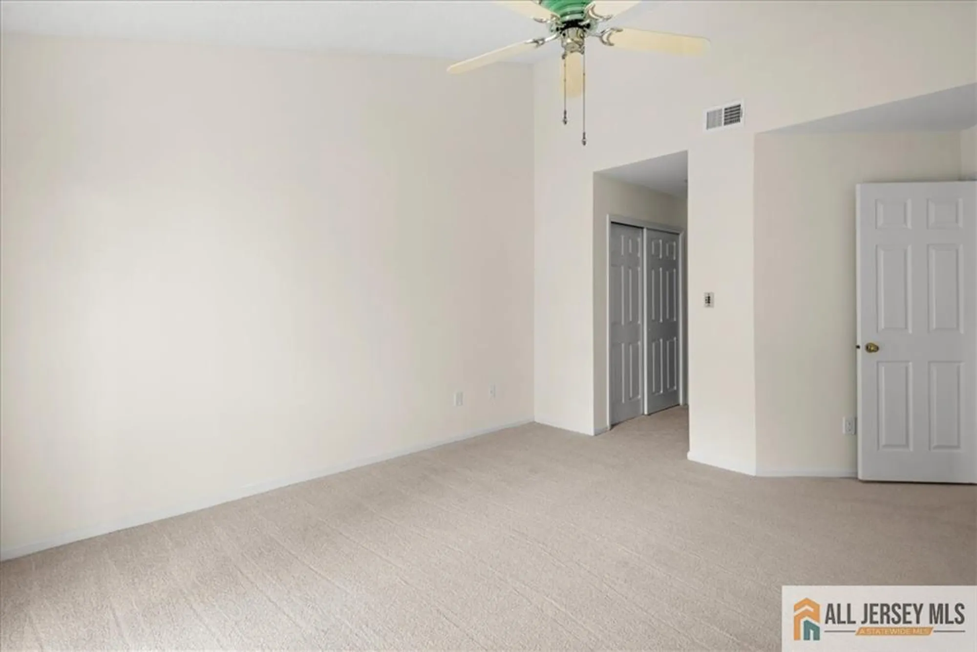 Property Slideshow image 30 of 56 | 90 winthrop rd # 90h, Monroe, NJ, 08831