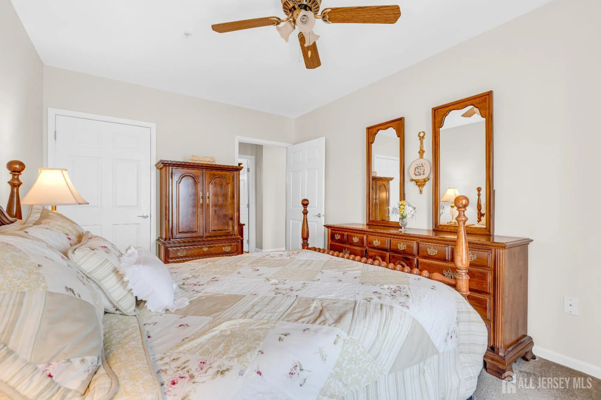 Property Slideshow image 25 of 38 | 100 john t o leary blvd unit 427, South Amboy, NJ, 08879