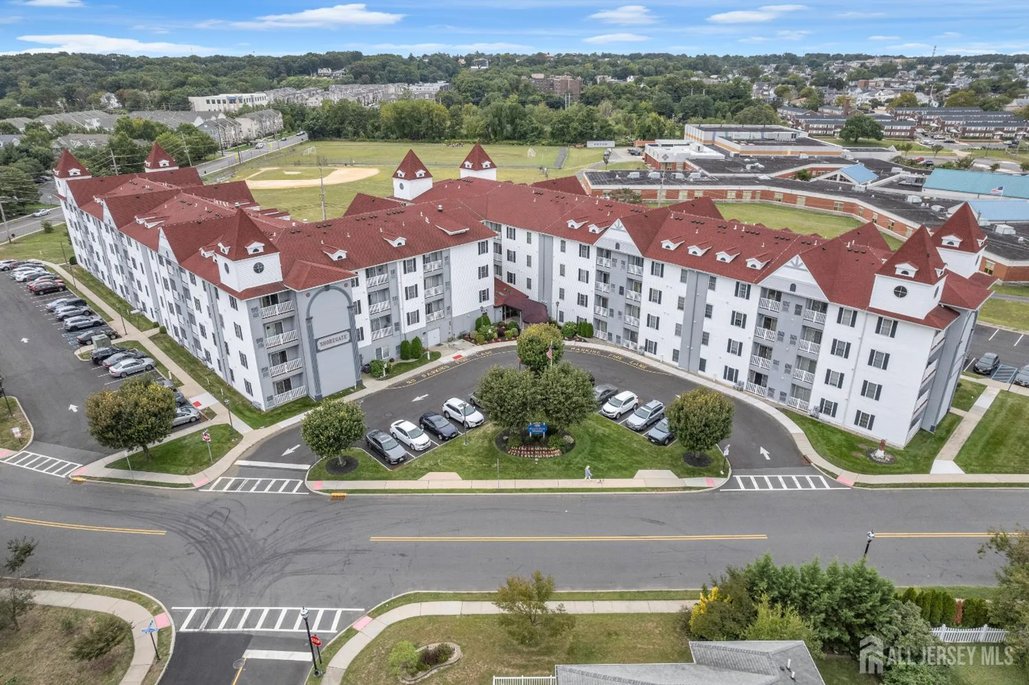 Property Slideshow image 4 of 38 | 100 john t o leary blvd unit 427, South Amboy, NJ, 08879