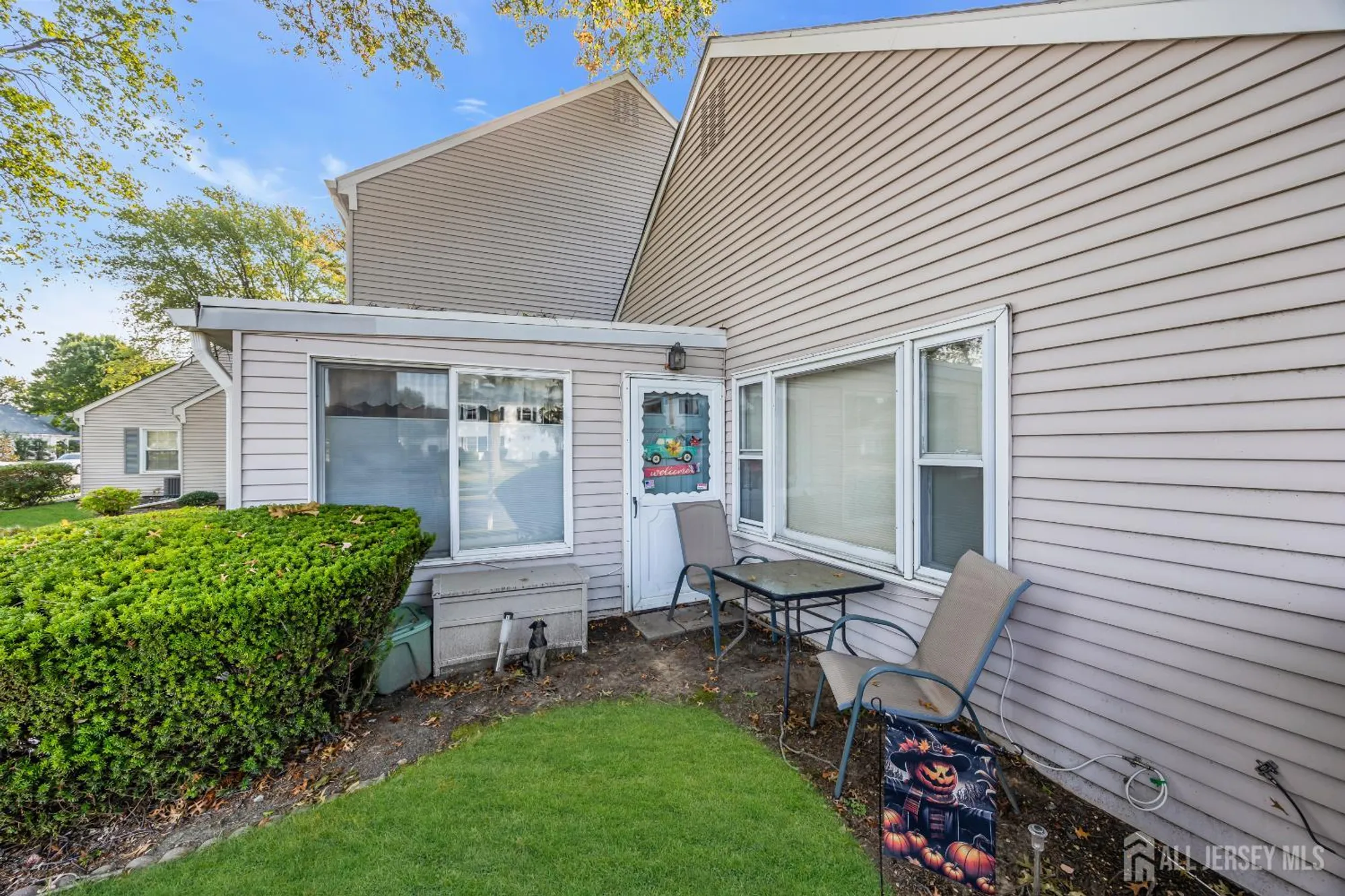 Property Slideshow image 27 of 28 | 355 new haven way 355c, Monroe, NJ, 08831